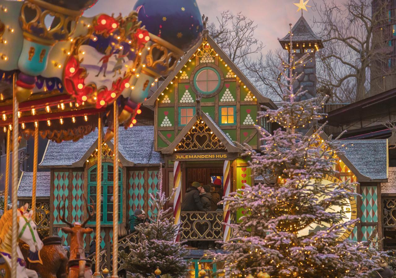 Tivoli Gardens Christmas Admission with Unlimited Ride Pass