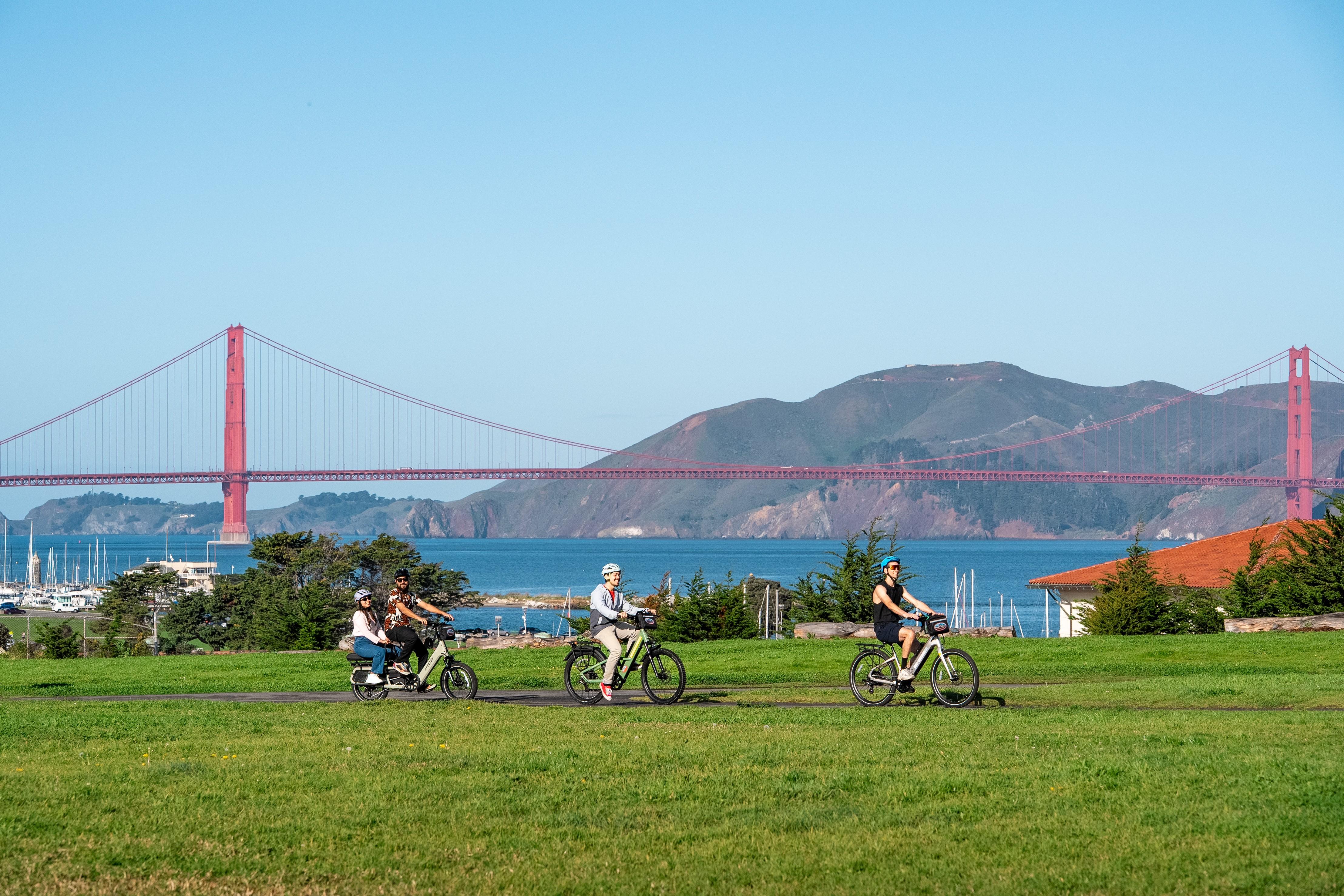 Golden Gate Bridge Electric Bike Tour to Sausalito