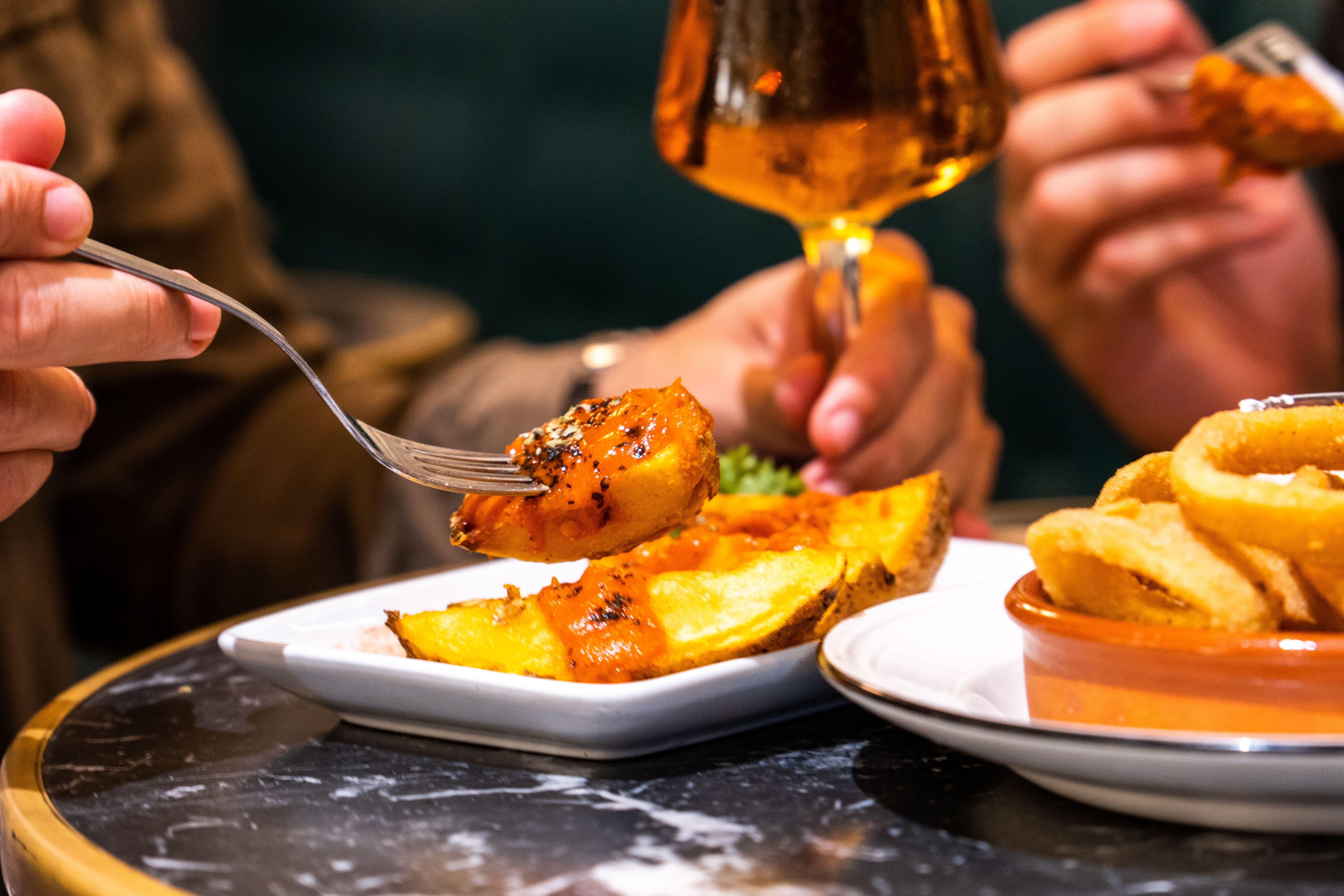 Palma de Mallorca Self-Guided Gourmet Tapas & Wine Tour