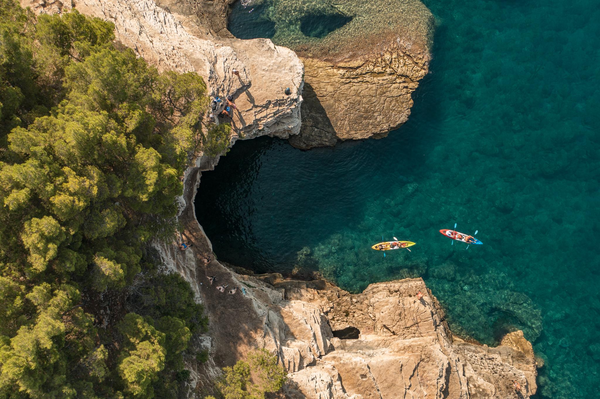 Pula Sea Cave and Island Kayak Adventure
