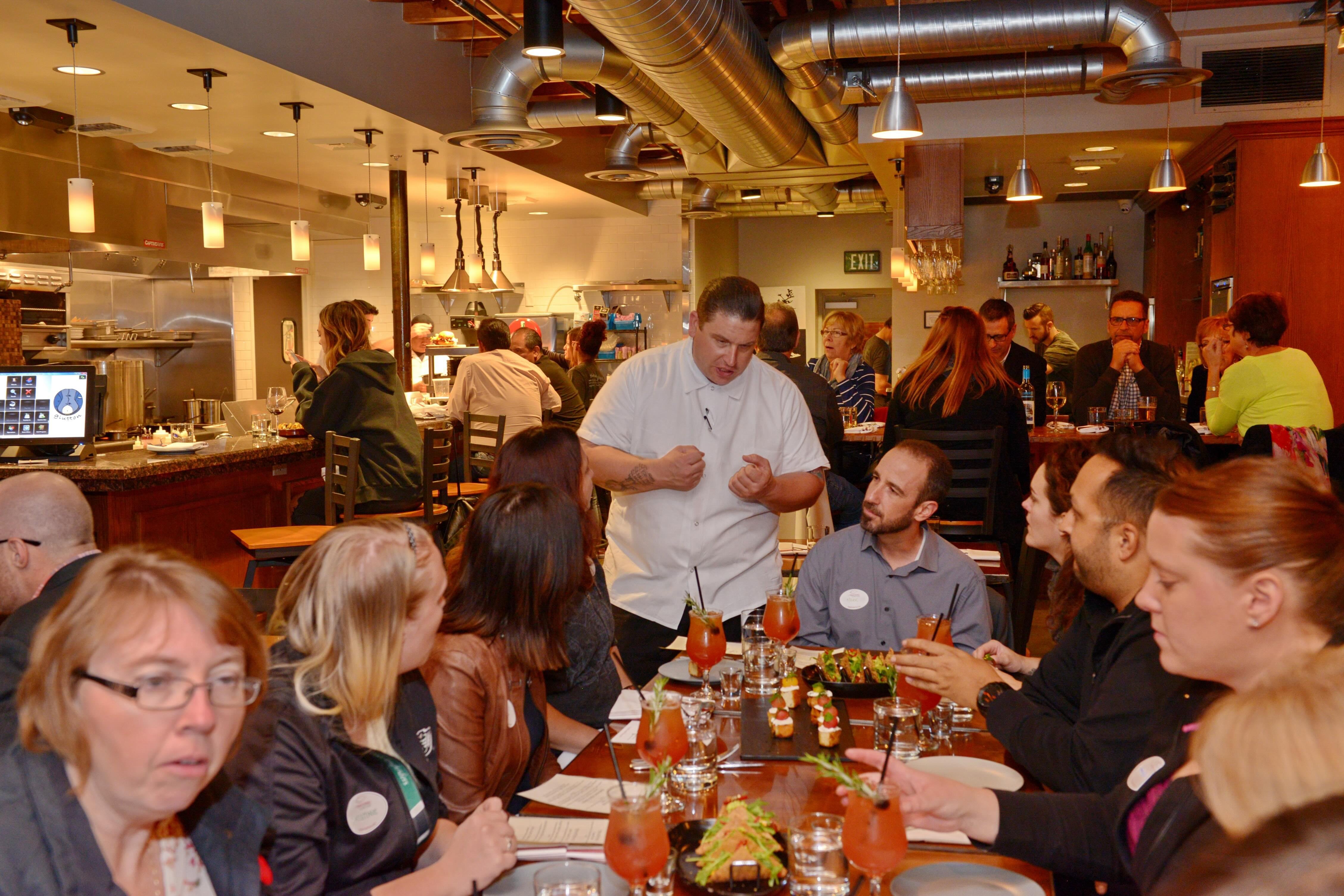 Las Vegas: Downtown Guided Food & Walking Tour