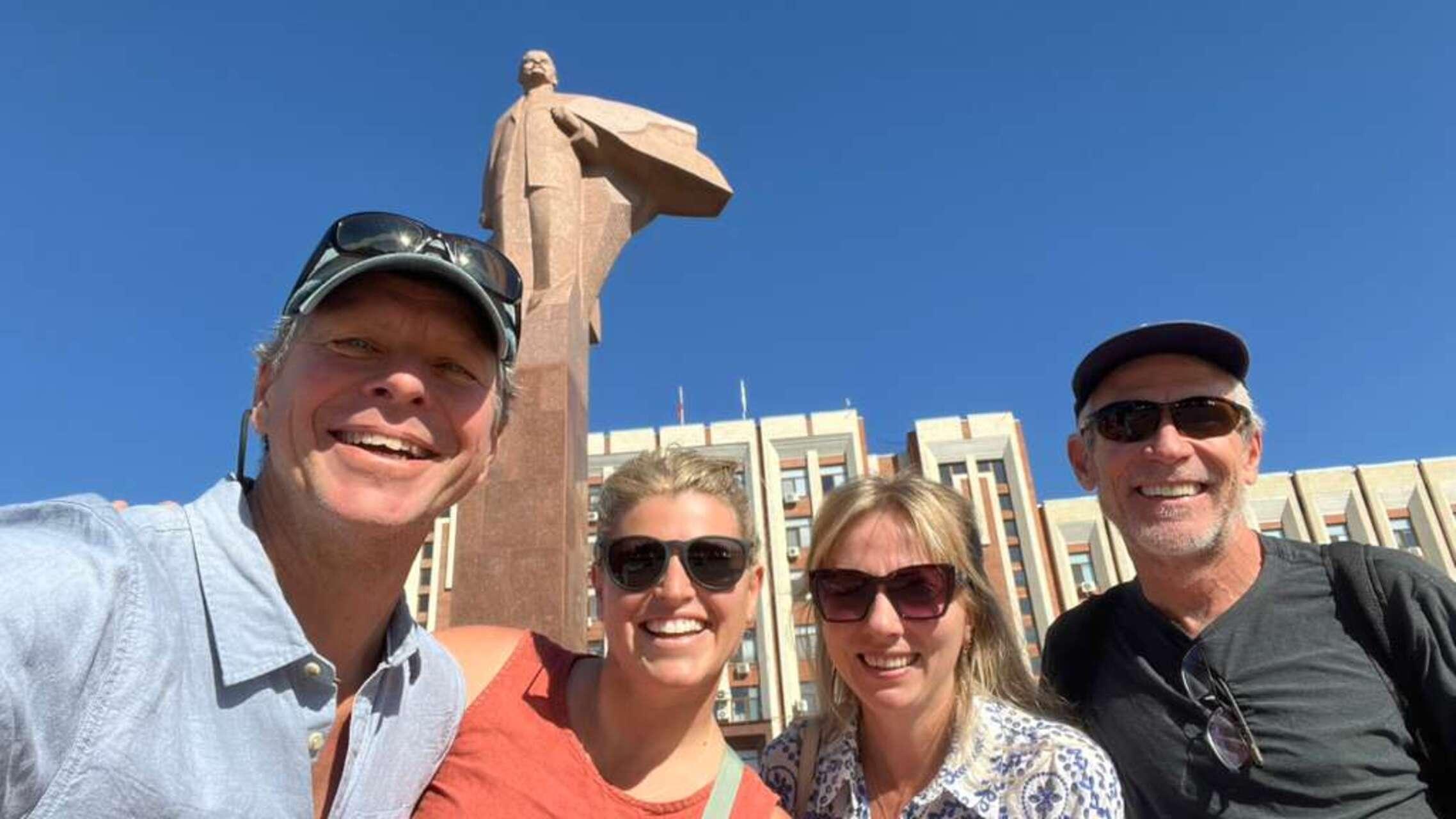 Transnistria Day Tour: Soviet-Era Time Capsule from Chisinau