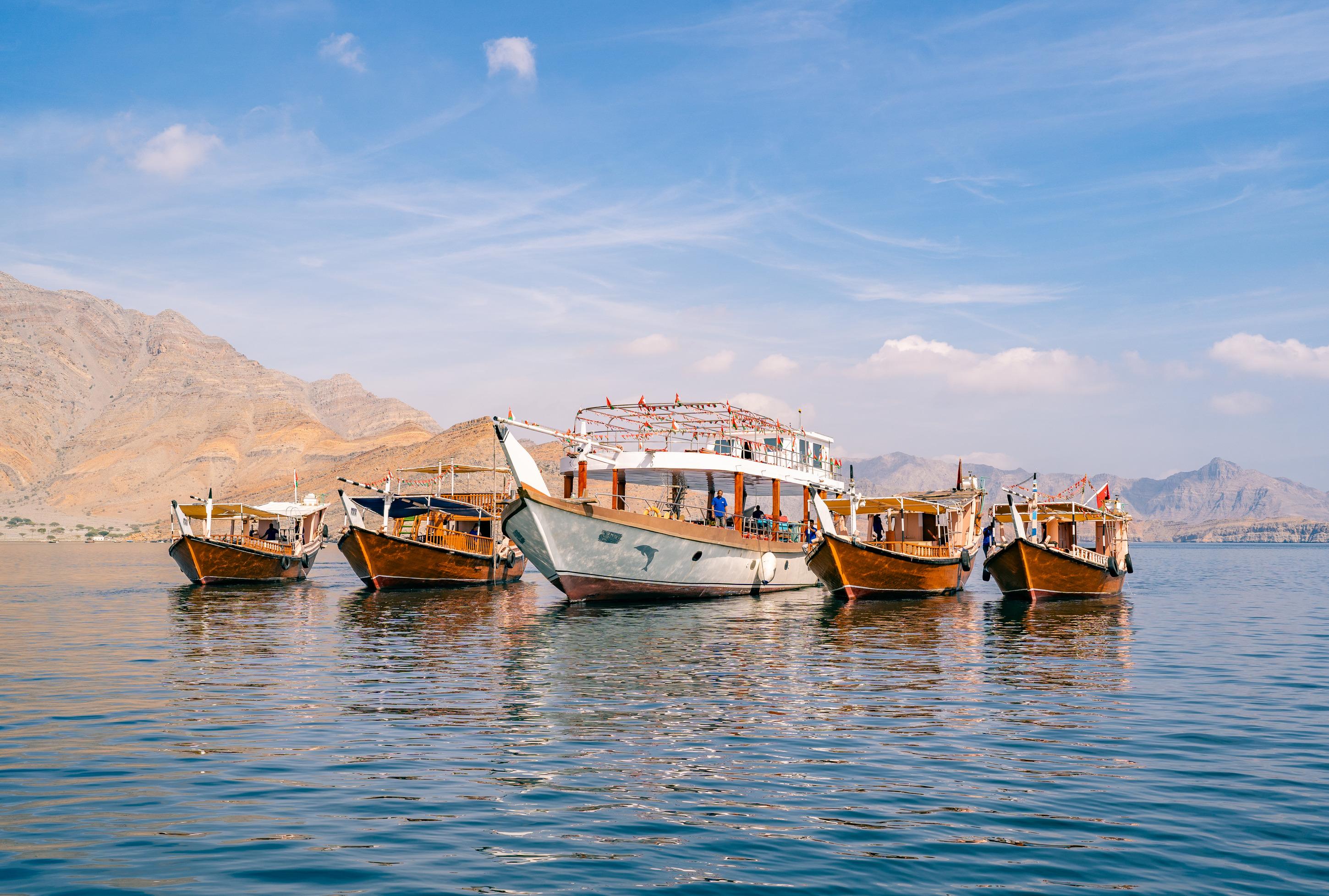 Khasab Fjords Dhow Cruise with Dubai Transfer & Lunch