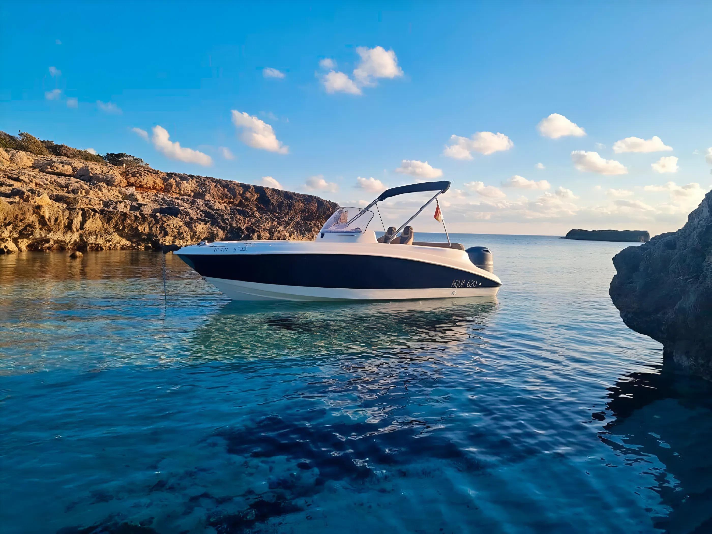 Self-Drive Boat Rental in Manilva