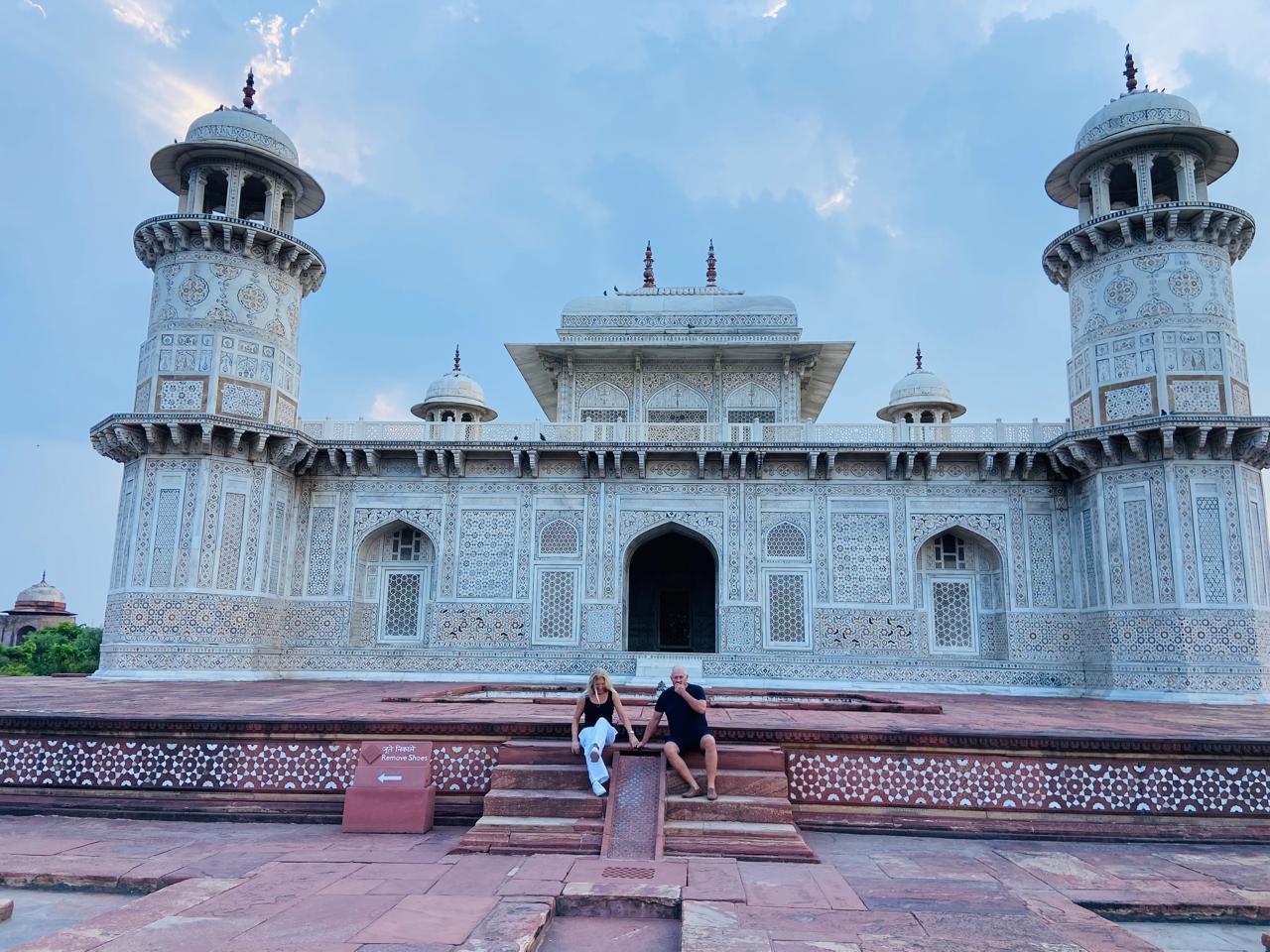 Delhi to Taj Mahal Sunrise, Agra Fort & Baby Taj Private Day Tour