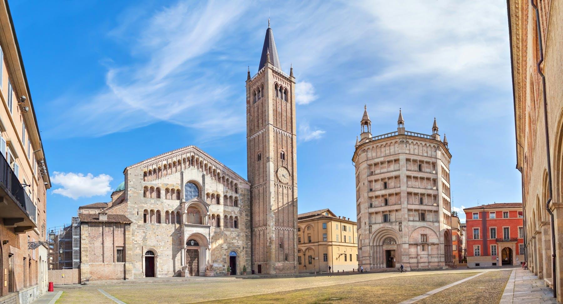 Private Guided Walking Tour of Parma's Historic Highlights