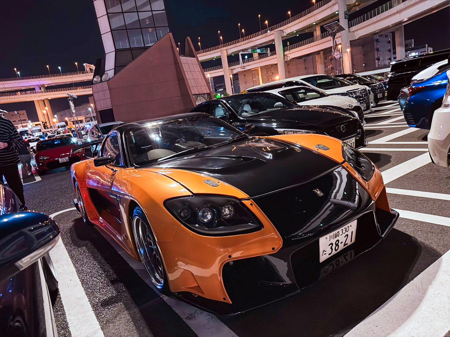 Tokyo JDM Underground: Daikoku Car Meet Night Tour