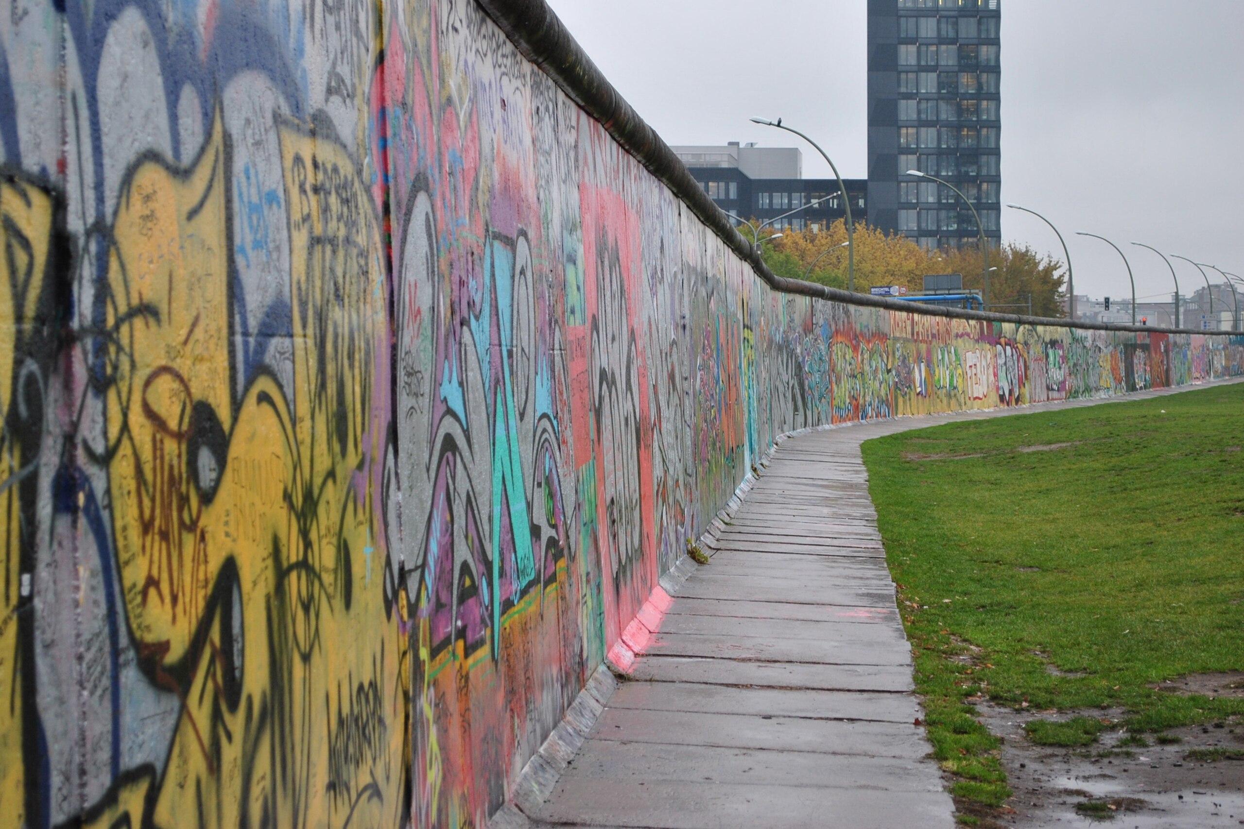 Cold War Berlin tour — image 5