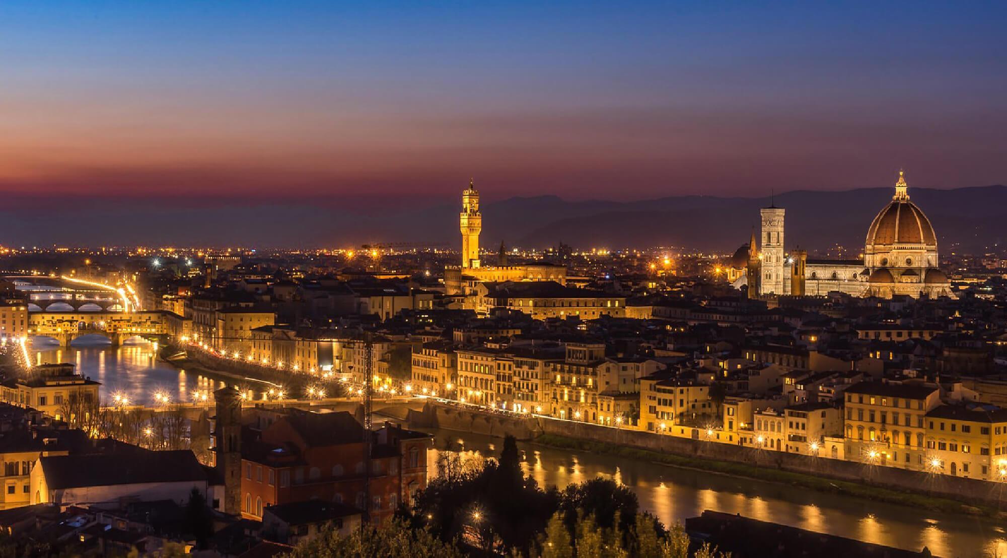 Discover Florence's Charm: Night Tour on Electric Golf Car