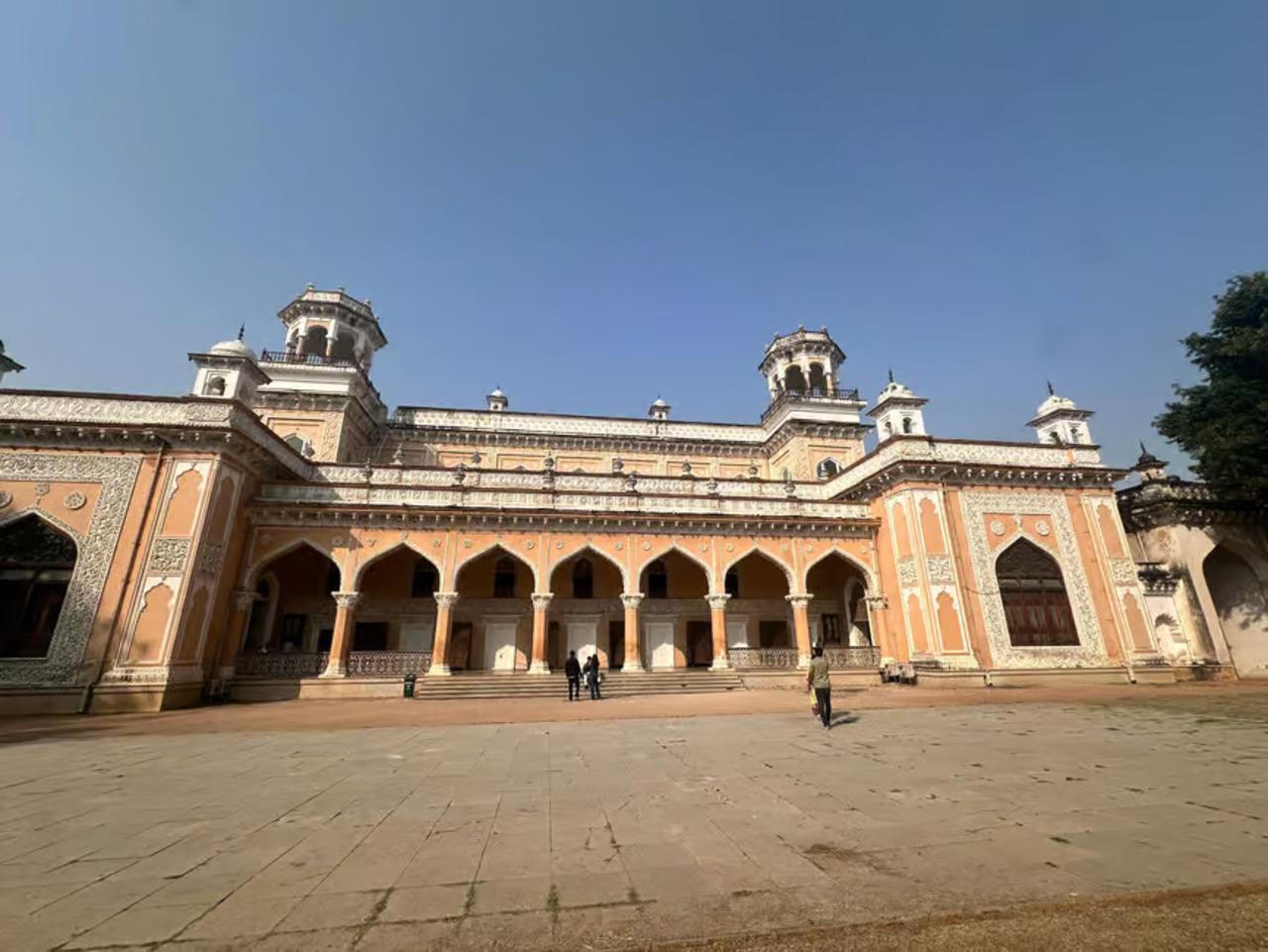 Comprehensive Hyderabad Heritage: Full & Half-Day Private Tour