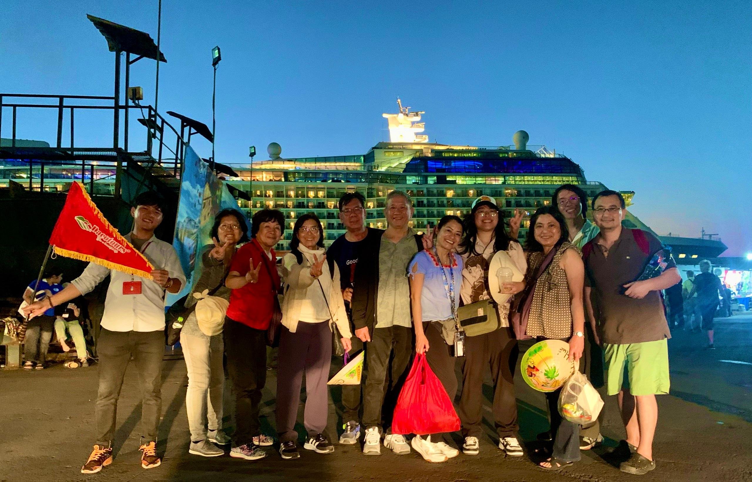 Hue Imperial City & Hai Van Pass Scenic Train Adventure