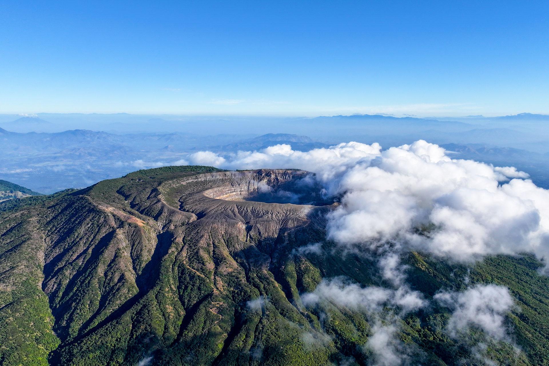 San Andrés Ruins, Coatepeque Lake & Volcano Crater Hike