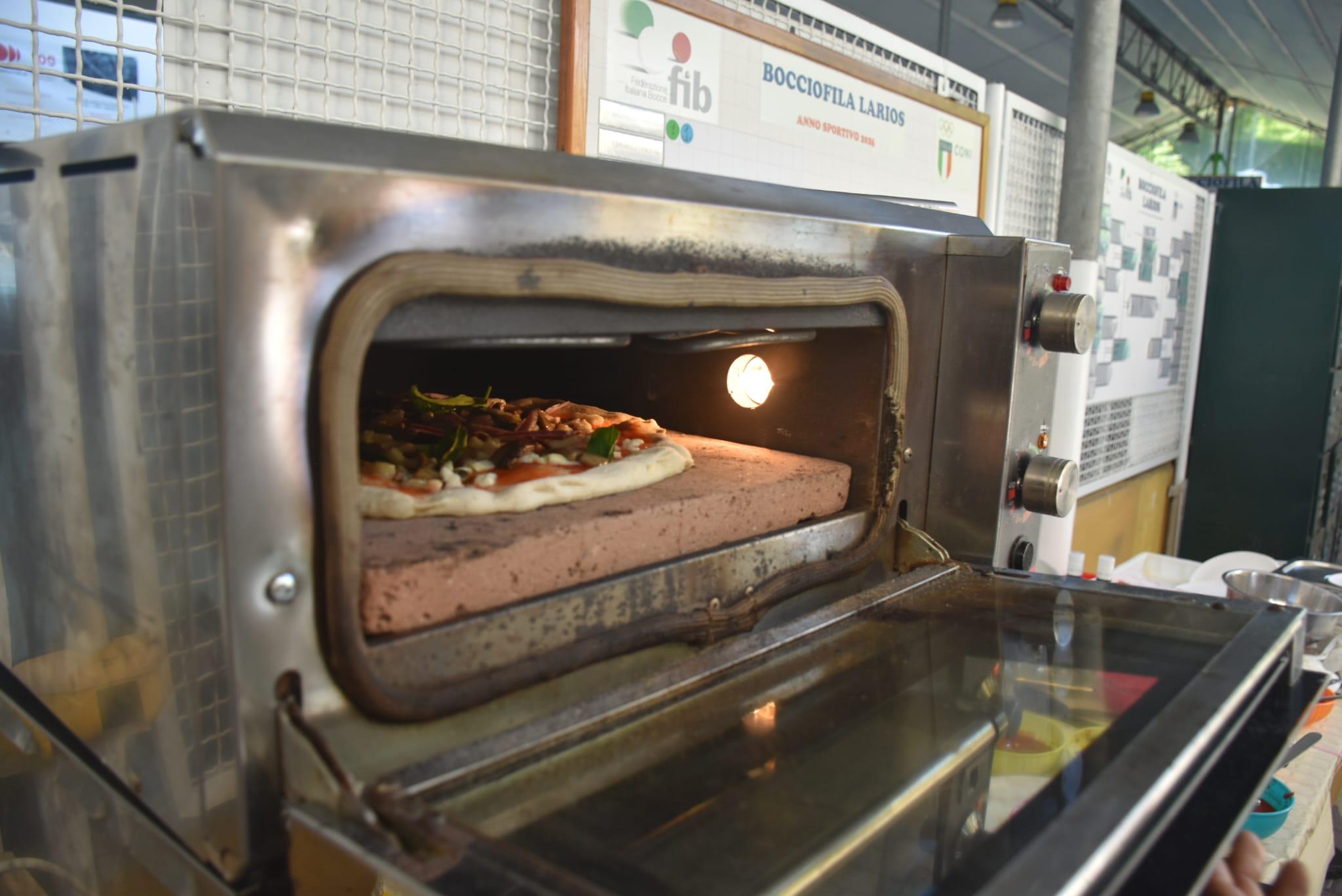 pizza making class in Como — photo 8