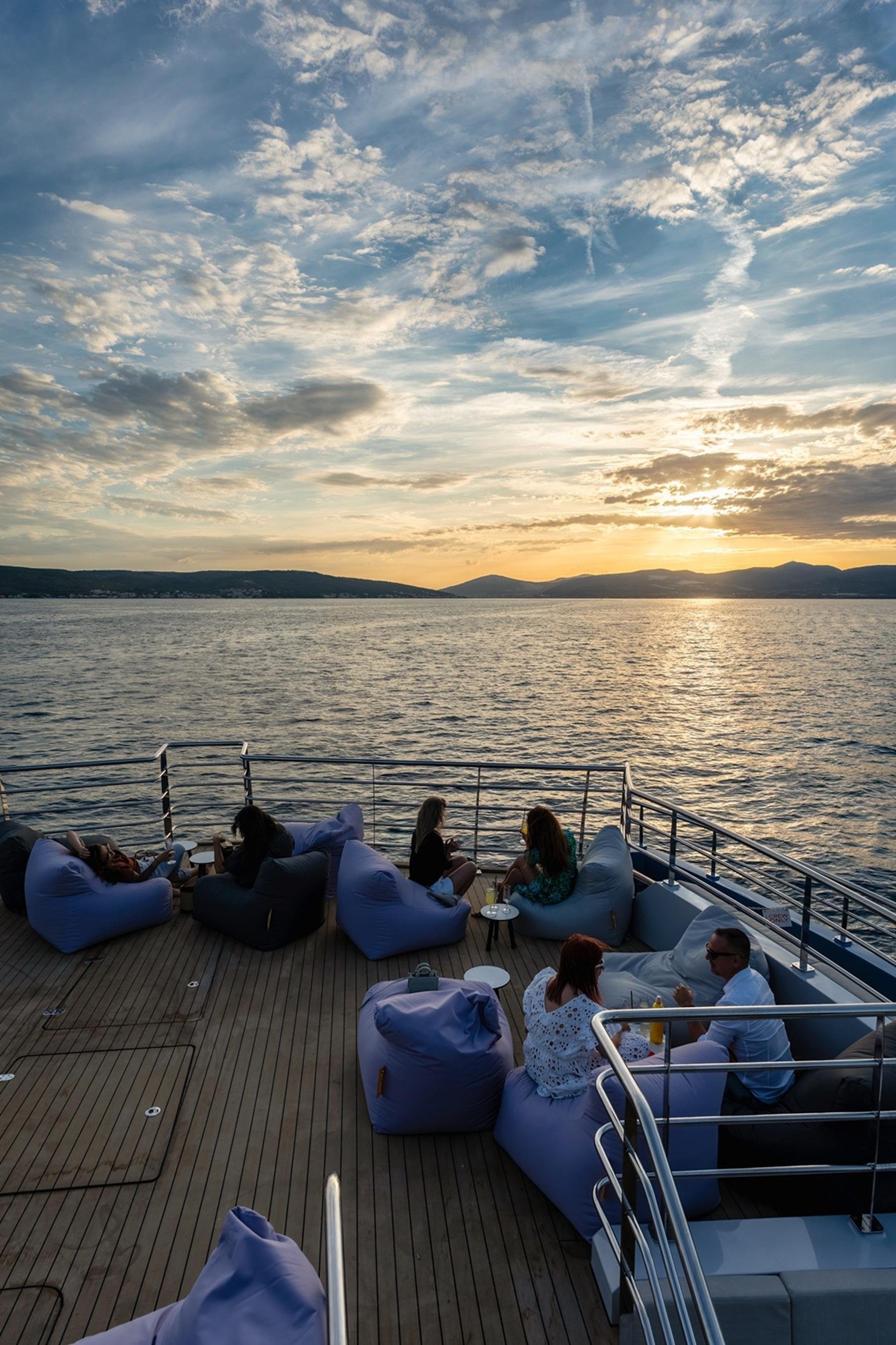Split: Premium Sunset Catamaran Yacht Cruise