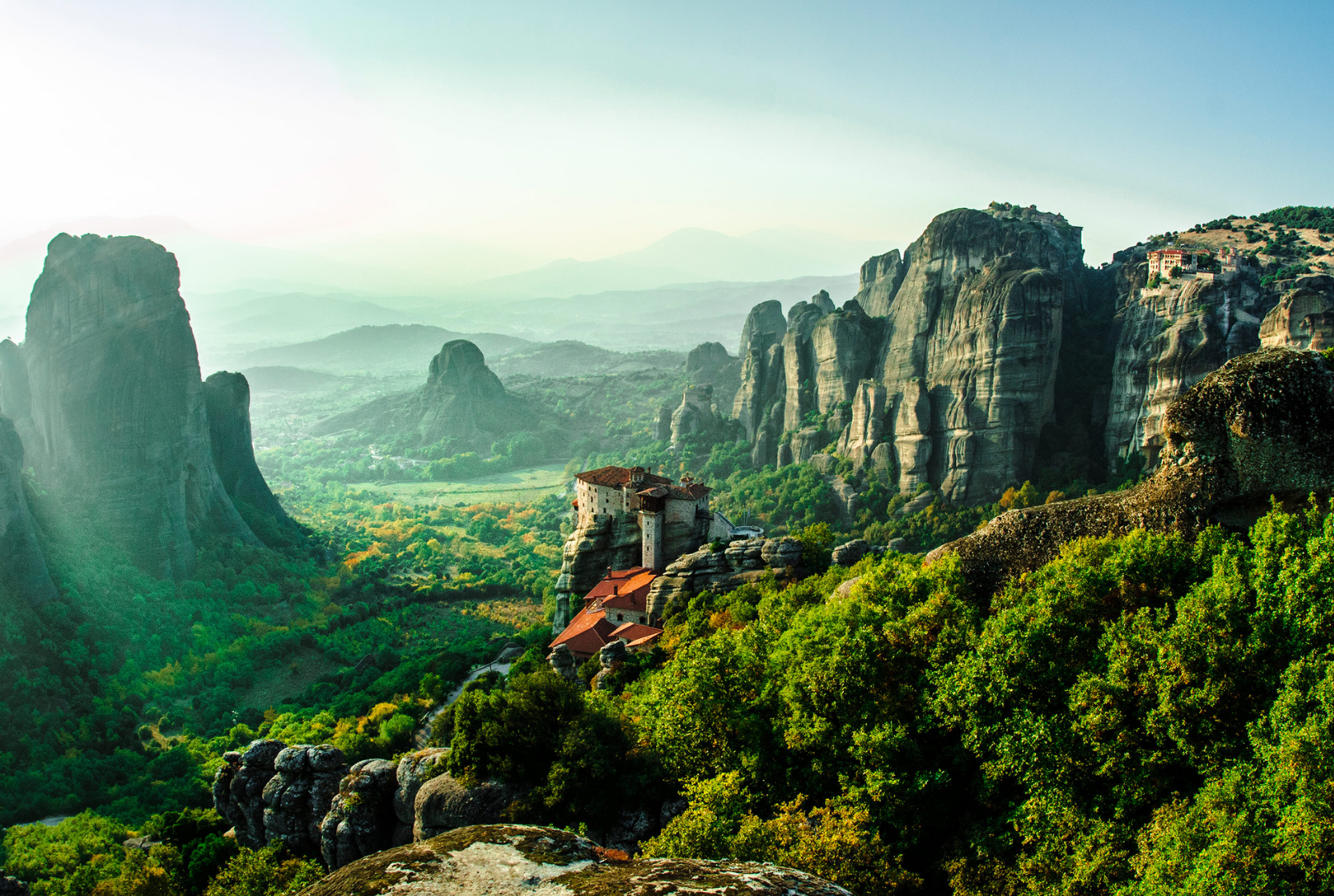 Private Meteora & Thermopylae Day Trip from Athens