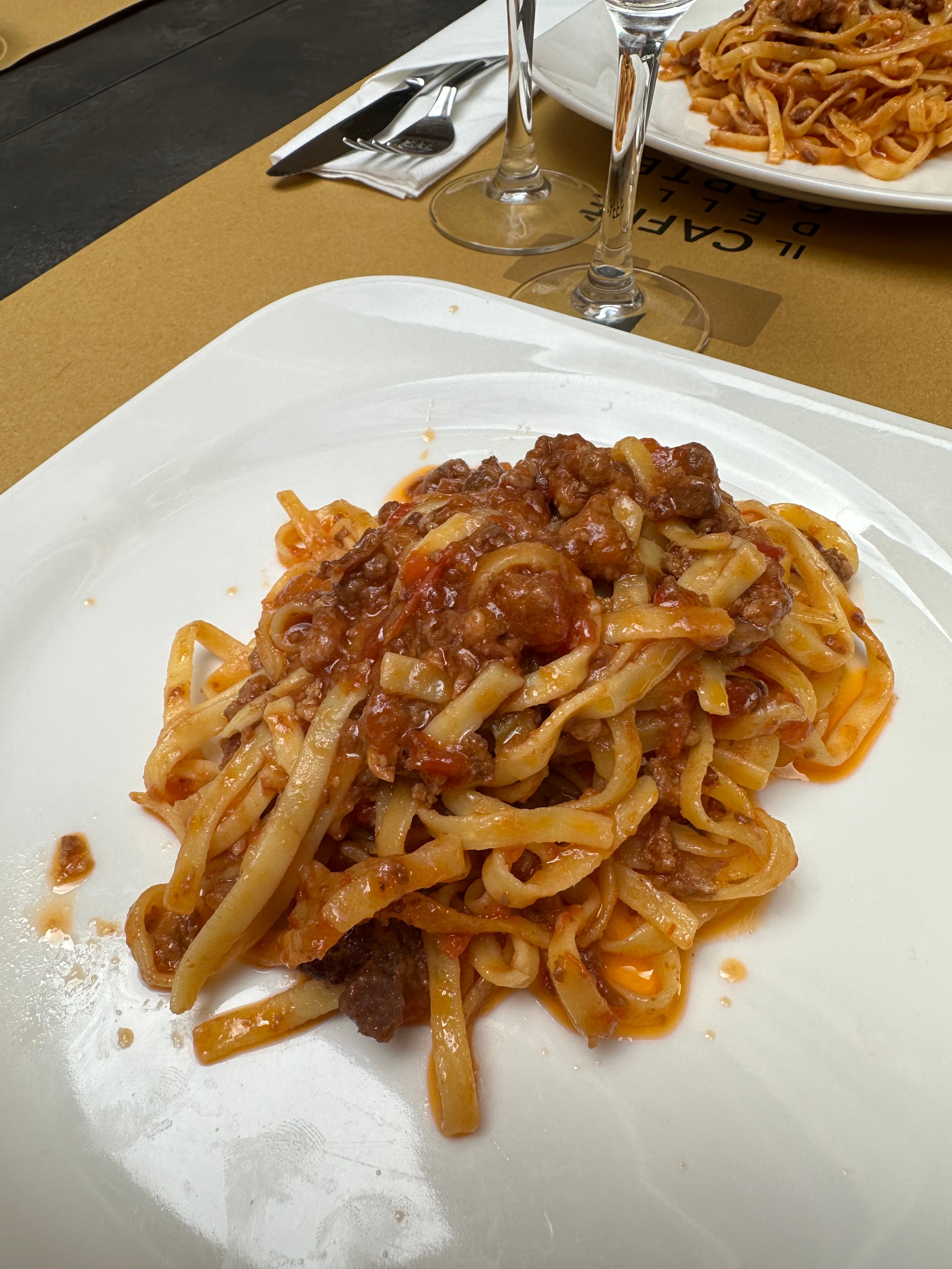 Bologna: Walking Food Tour and Highlights with a Local Guide