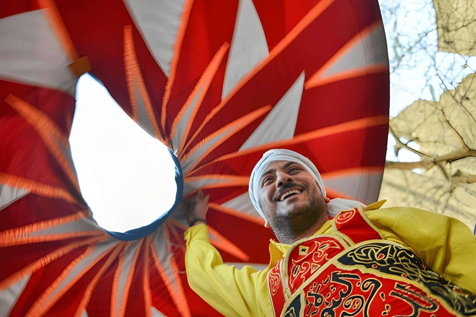 Historic Islamic Cairo Evening Tour with Tanoura Show