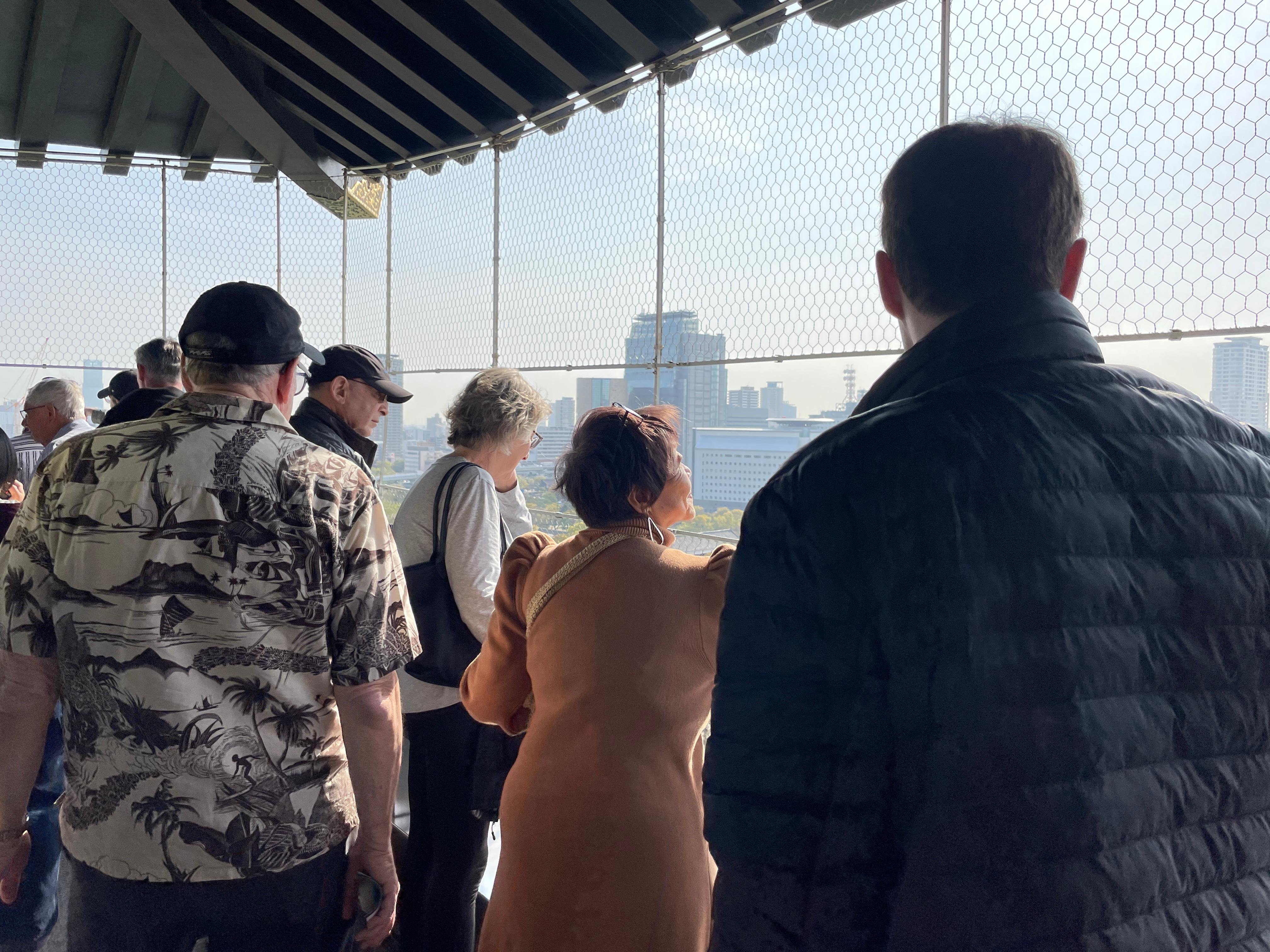 Guided Walking Tour of Osaka Castle & Historical Grounds