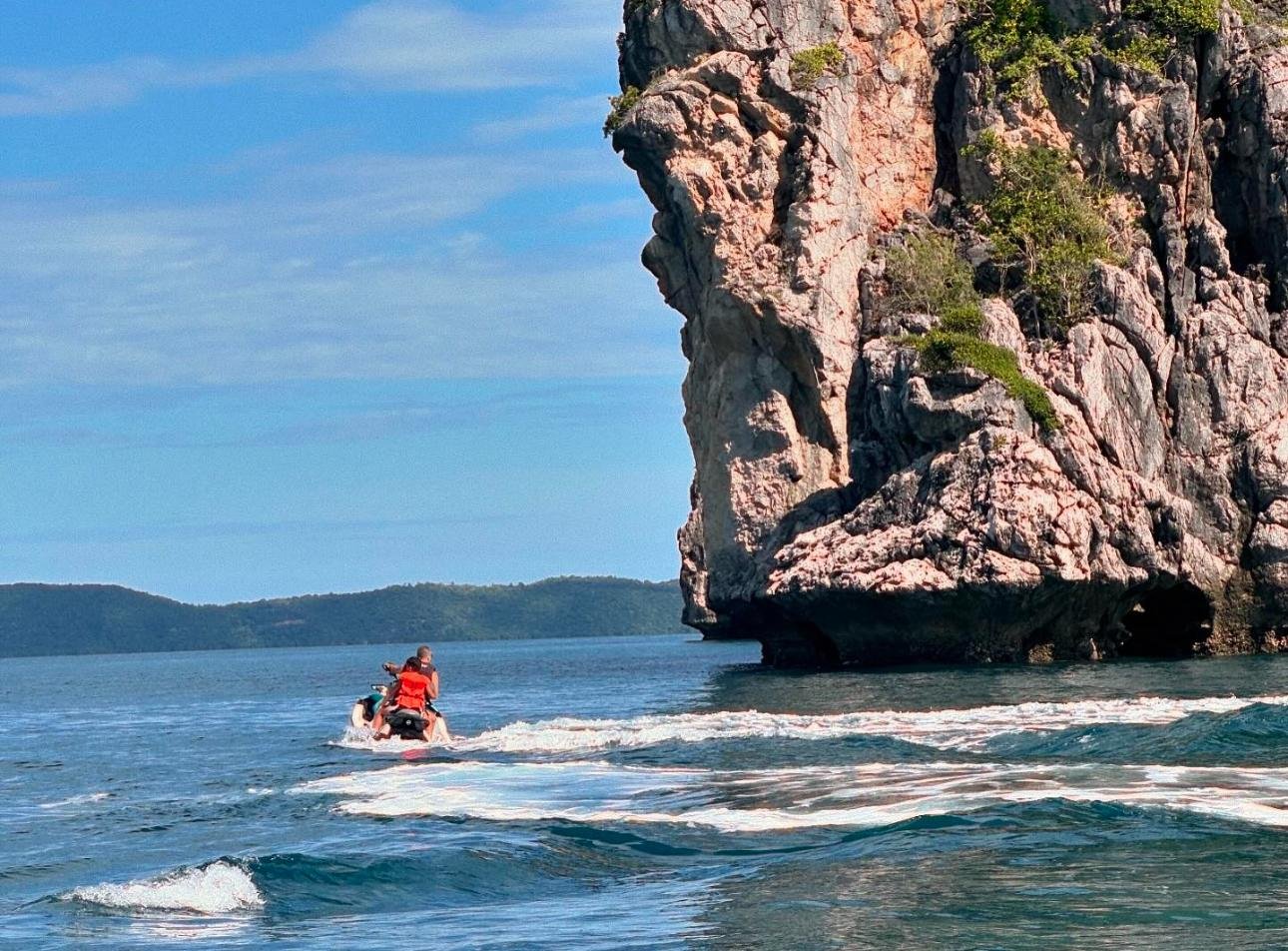 Koh Samui Jet Ski Safari: Pig Island & Snorkeling Adventure