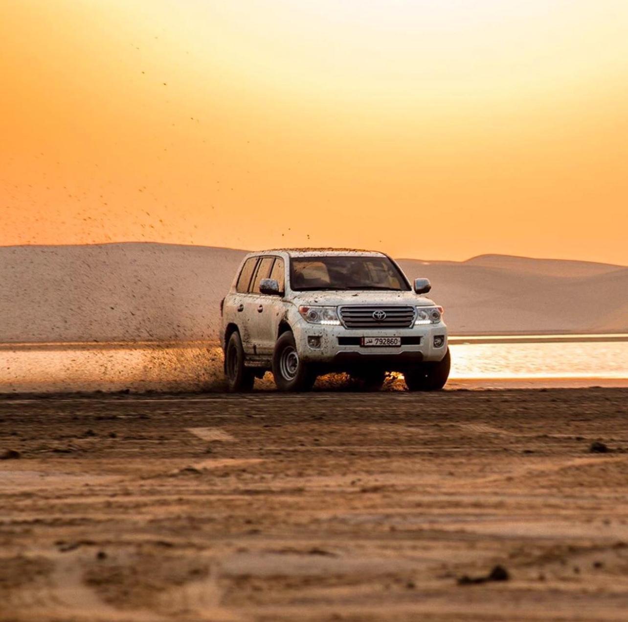 Full-Day Qatar Desert Safari with Camp Dining
