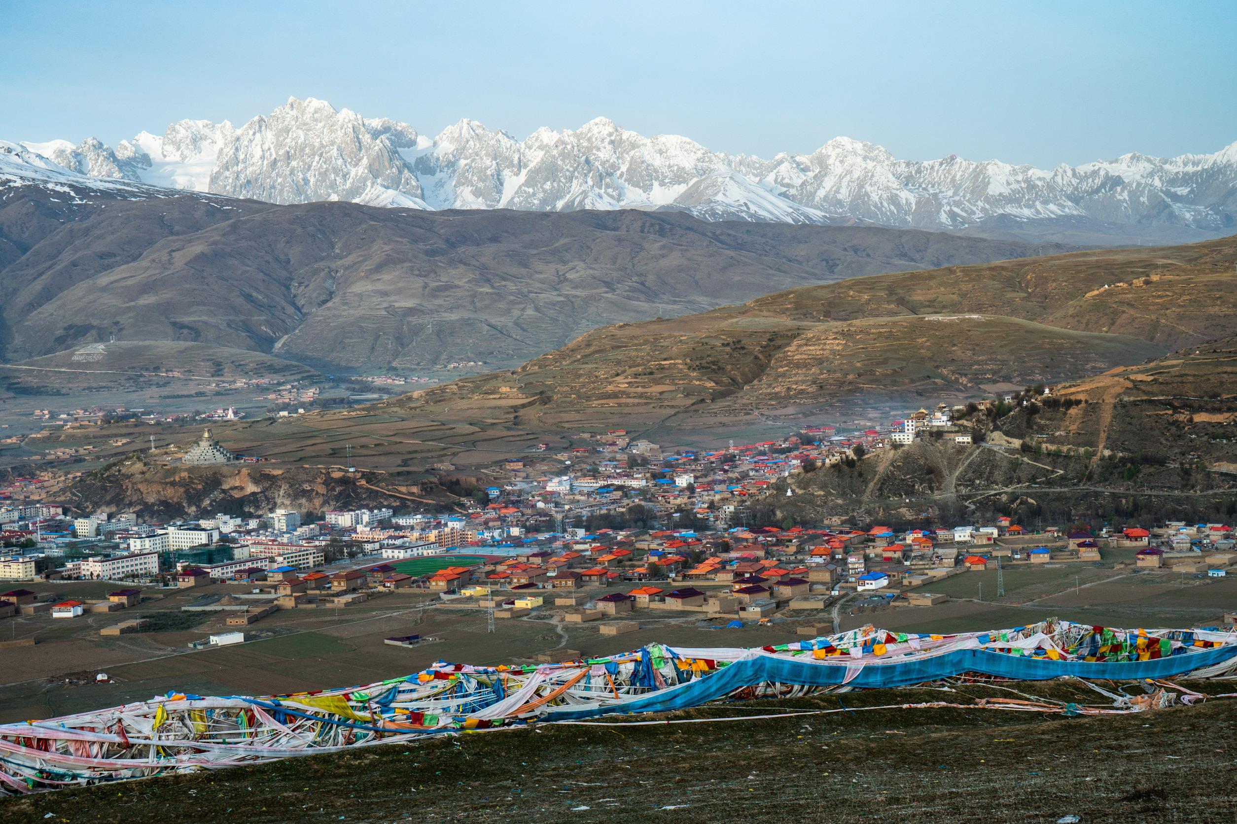 8-Day Lhasa Overland Expedition from Kathmandu