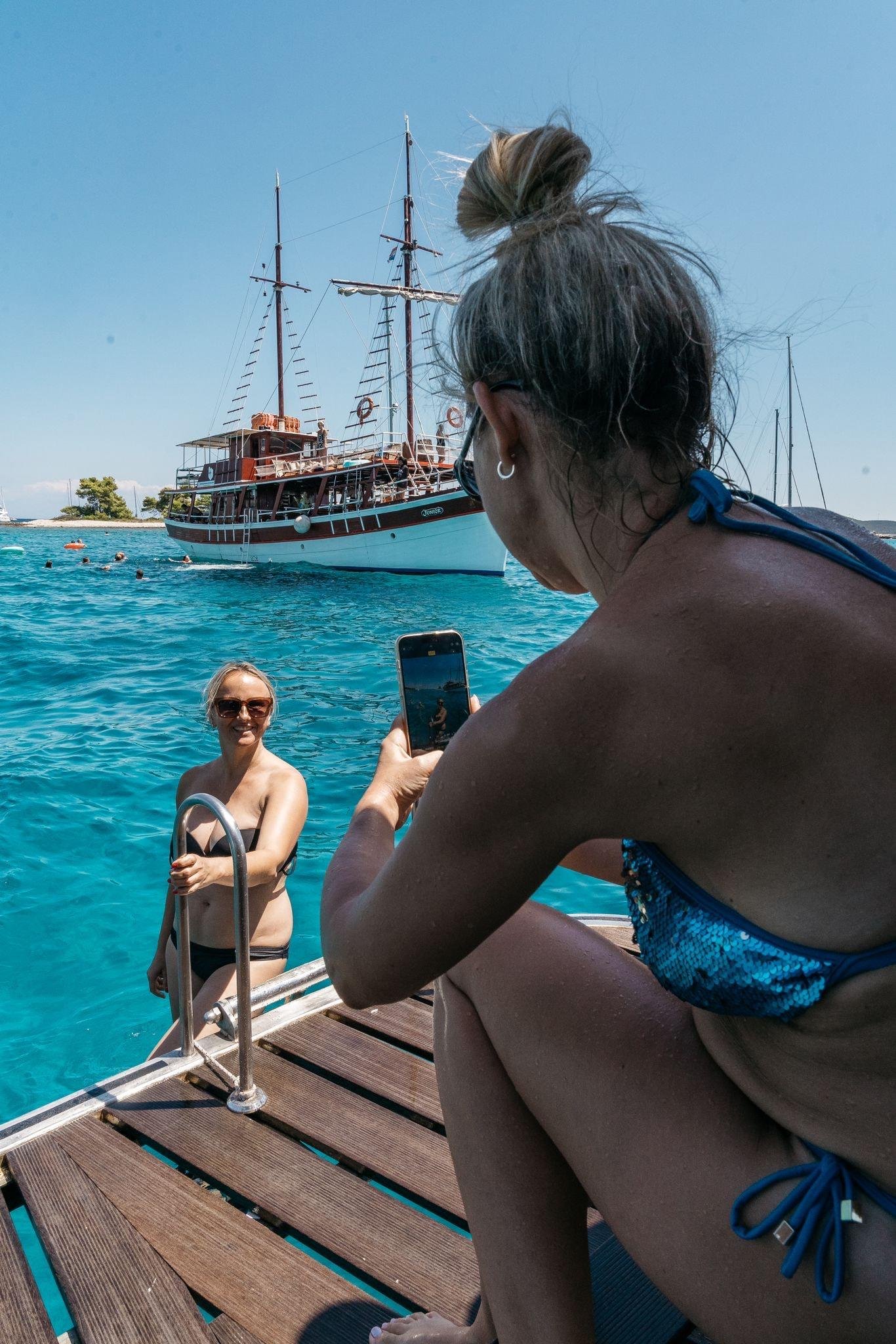 Split: Blue Lagoon & 3-Island Scenic Cruise