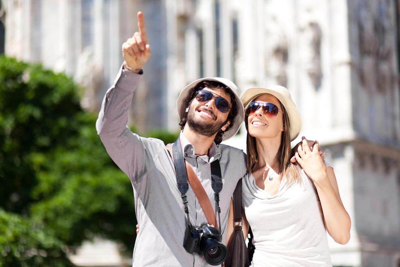 Milan Combo: Last Supper Guided Tour + 24-Hour Hop-On Hop-Off Bus