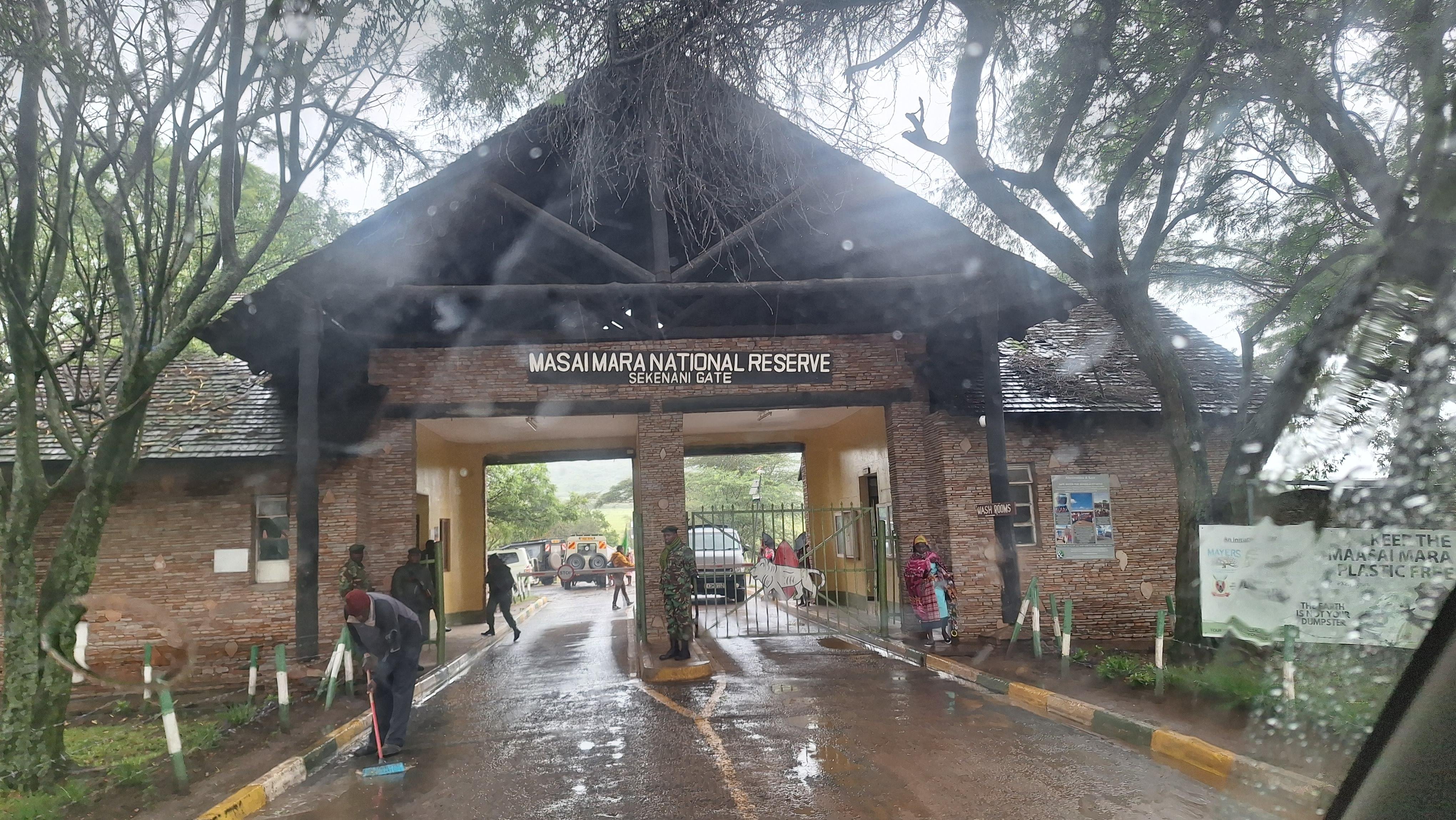 Nairobi to Masai Mara Safari & Masai Village Day Trip