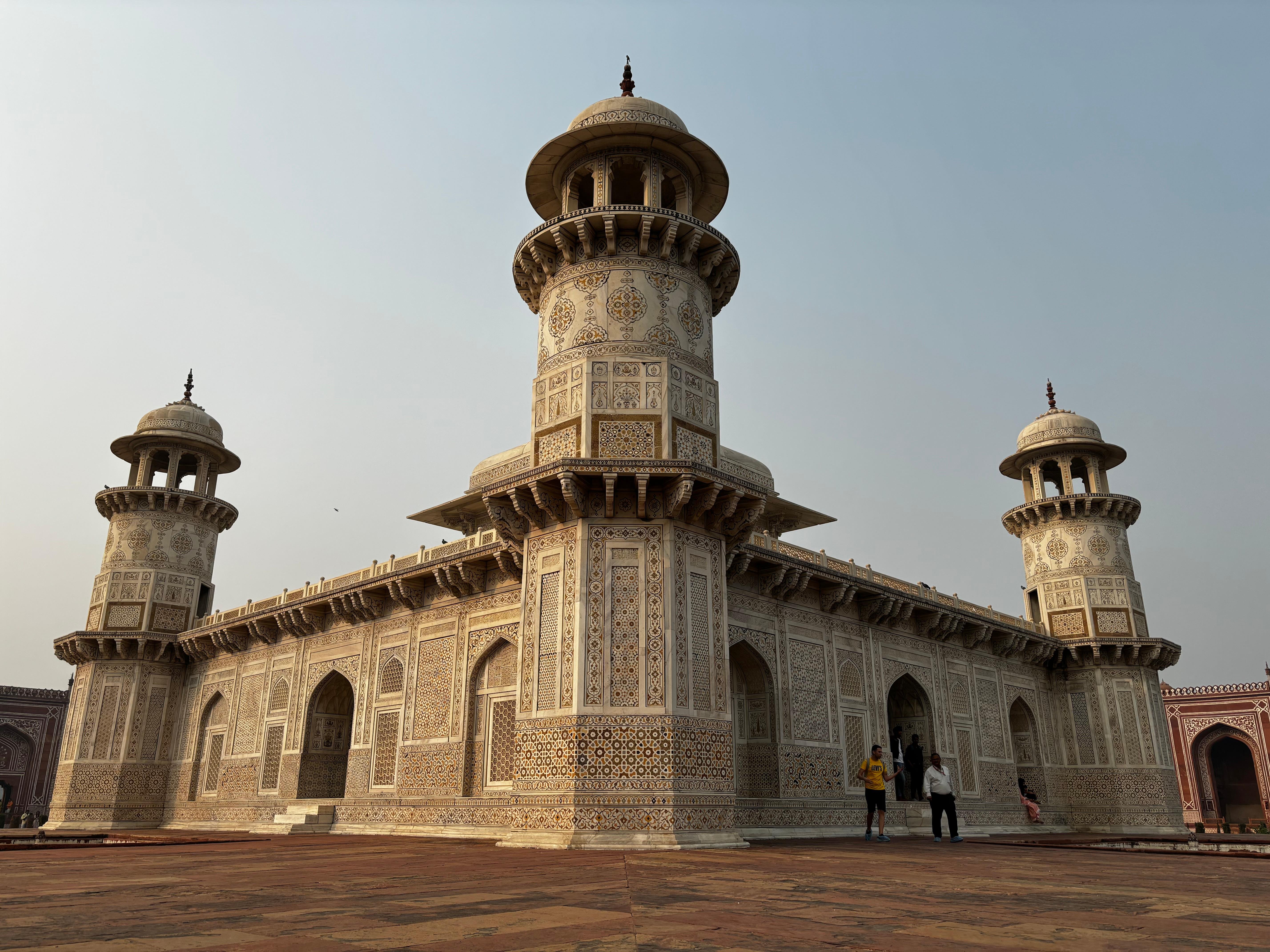 Jaipur to Taj Mahal, Agra Fort & Delhi Drop – Private Day Tour