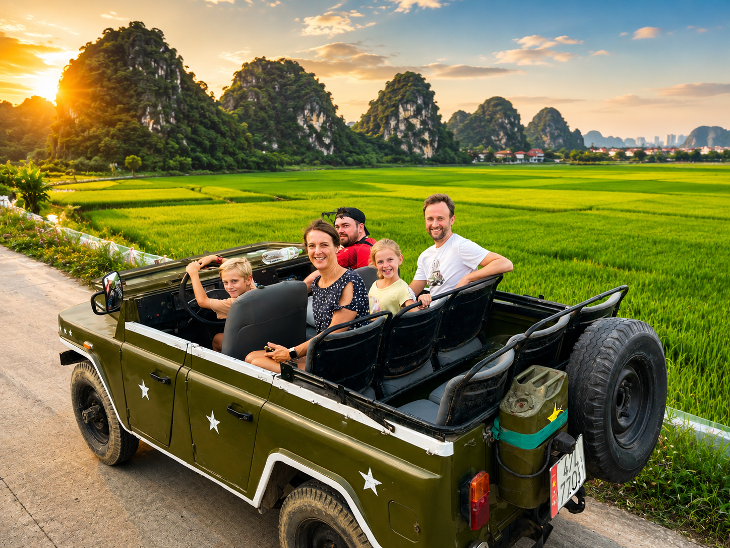 Ninh Binh Open-Air Jeep Tour: Trang An Cruise & Mua Cave Sunset