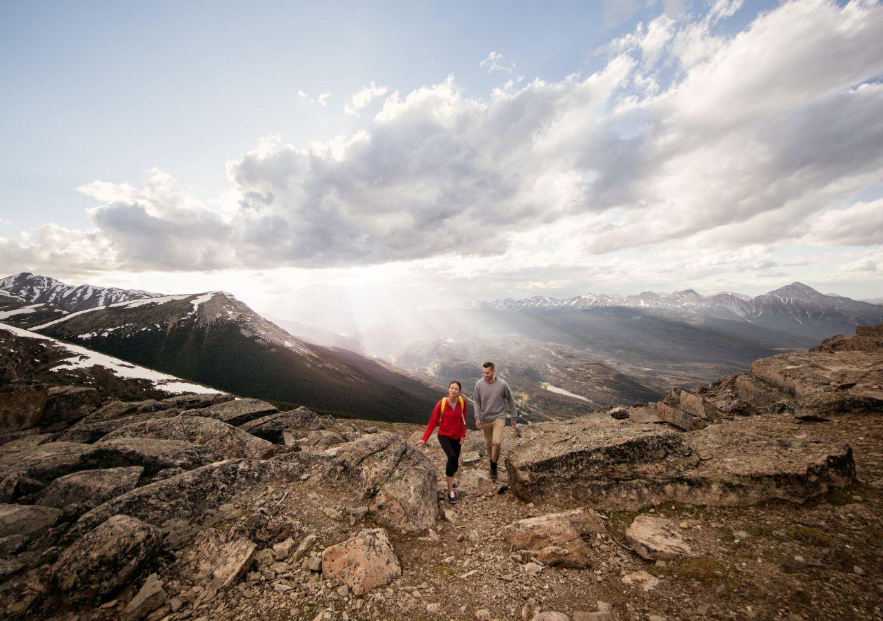 Hikers on the Whistlers summit trail reached from the Jasper SkyTram upper station