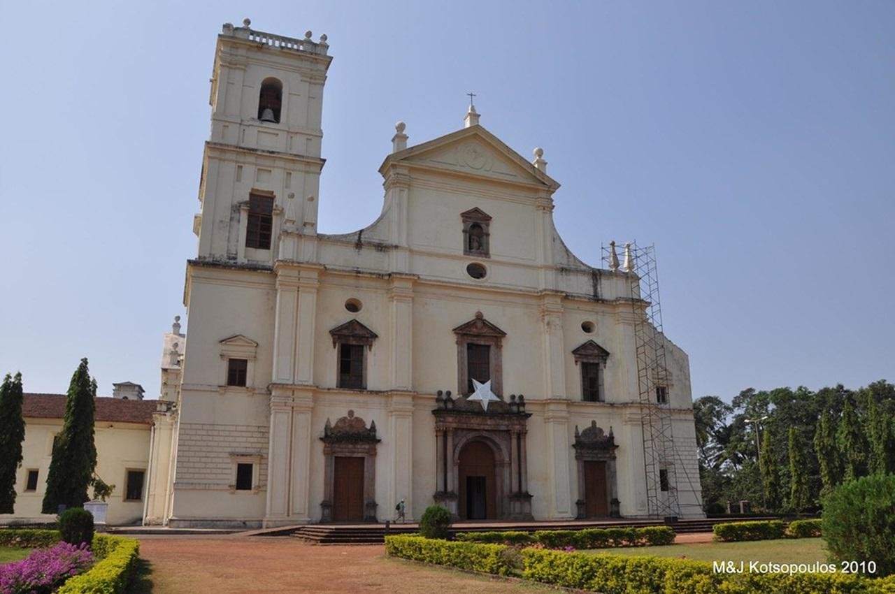 2-Day Goa Heritage & Coastal Discovery Tour