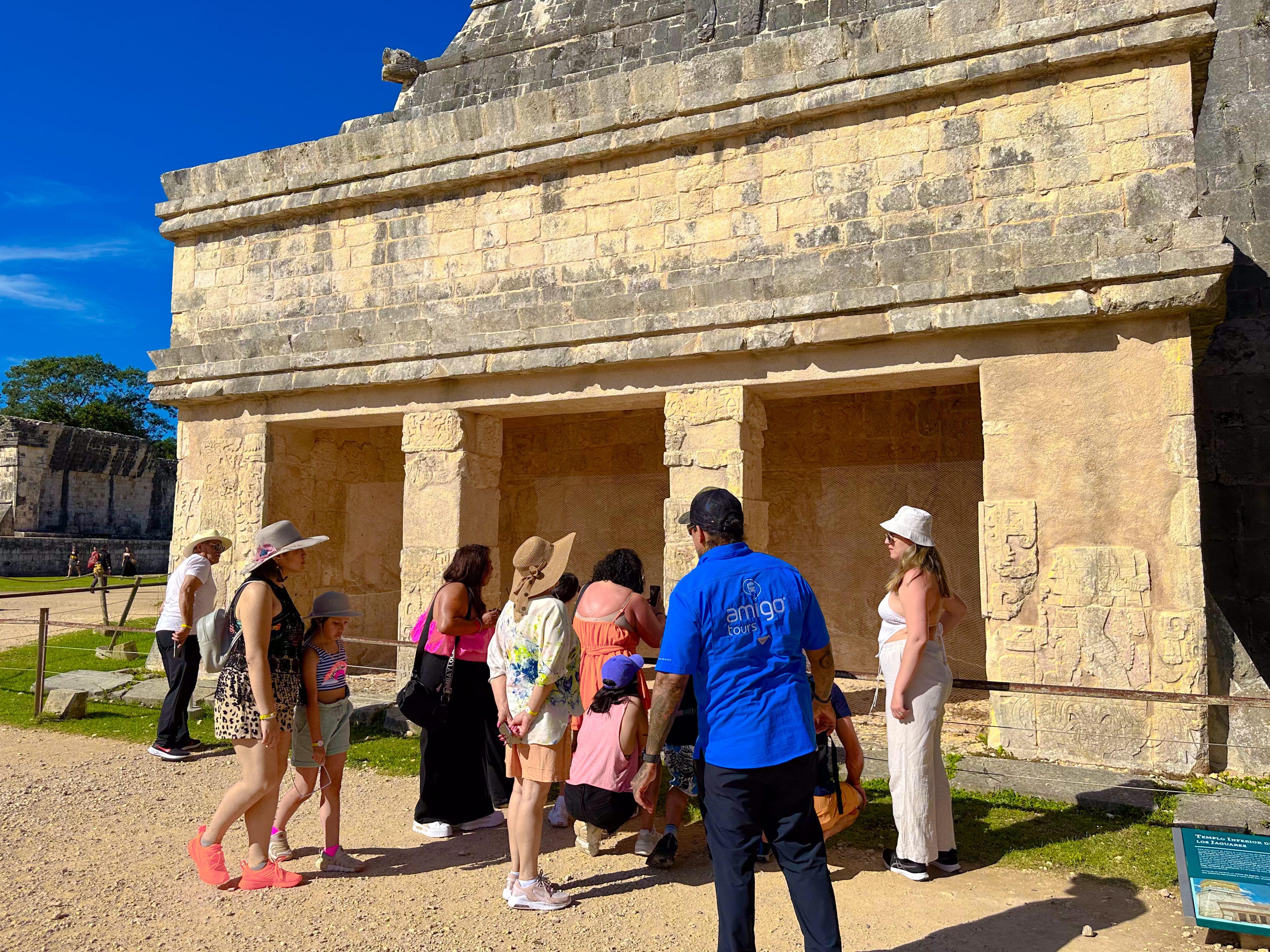 Cancun: Chichen Itza Early Access Guided Tour