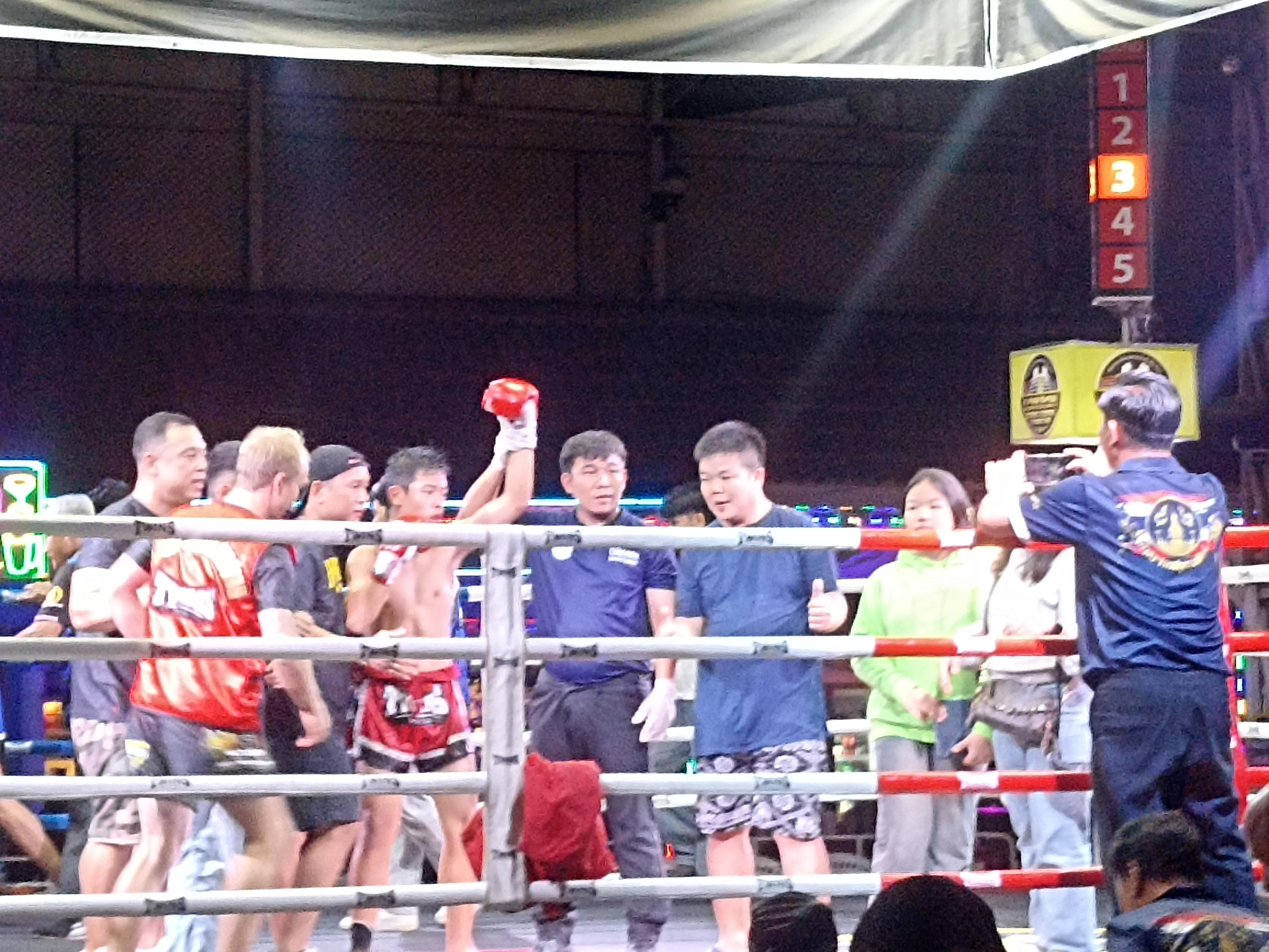 Chiang Mai: Loi Kroh Boxing Stadium Muay Thai Night Ticket
