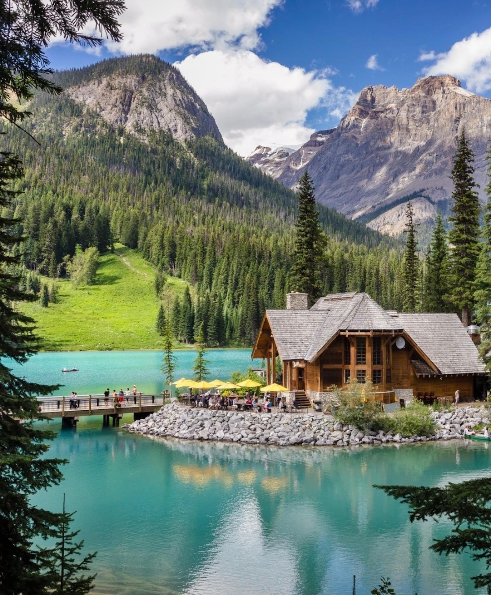 Lake Louise, Moraine, Emerald & Johnston Canyon VIP Tour — Emerald Lake canoe day tour, Yoho National Park