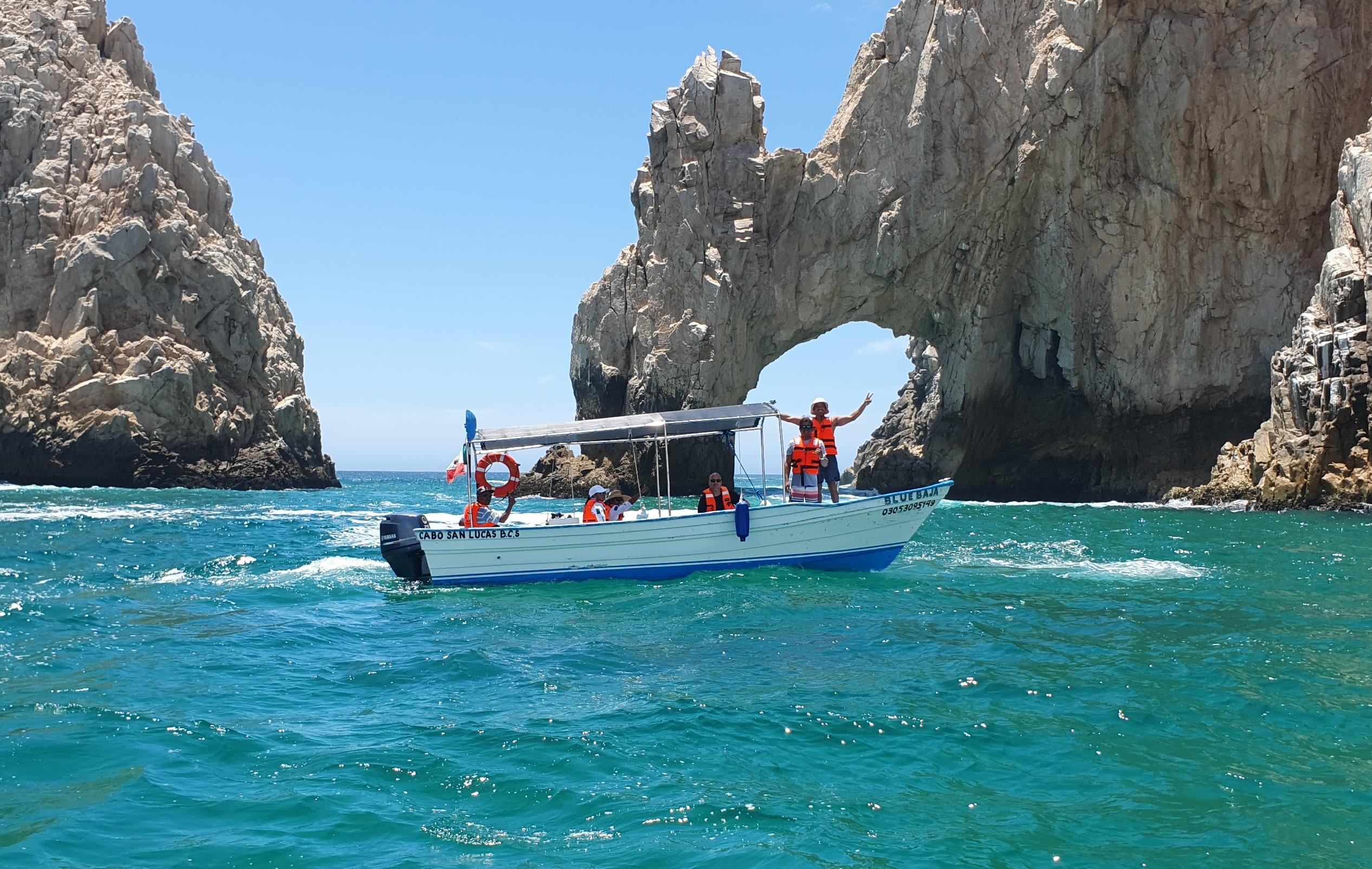 Los Cabos Land's End Boat Tour & Snorkeling Adventure