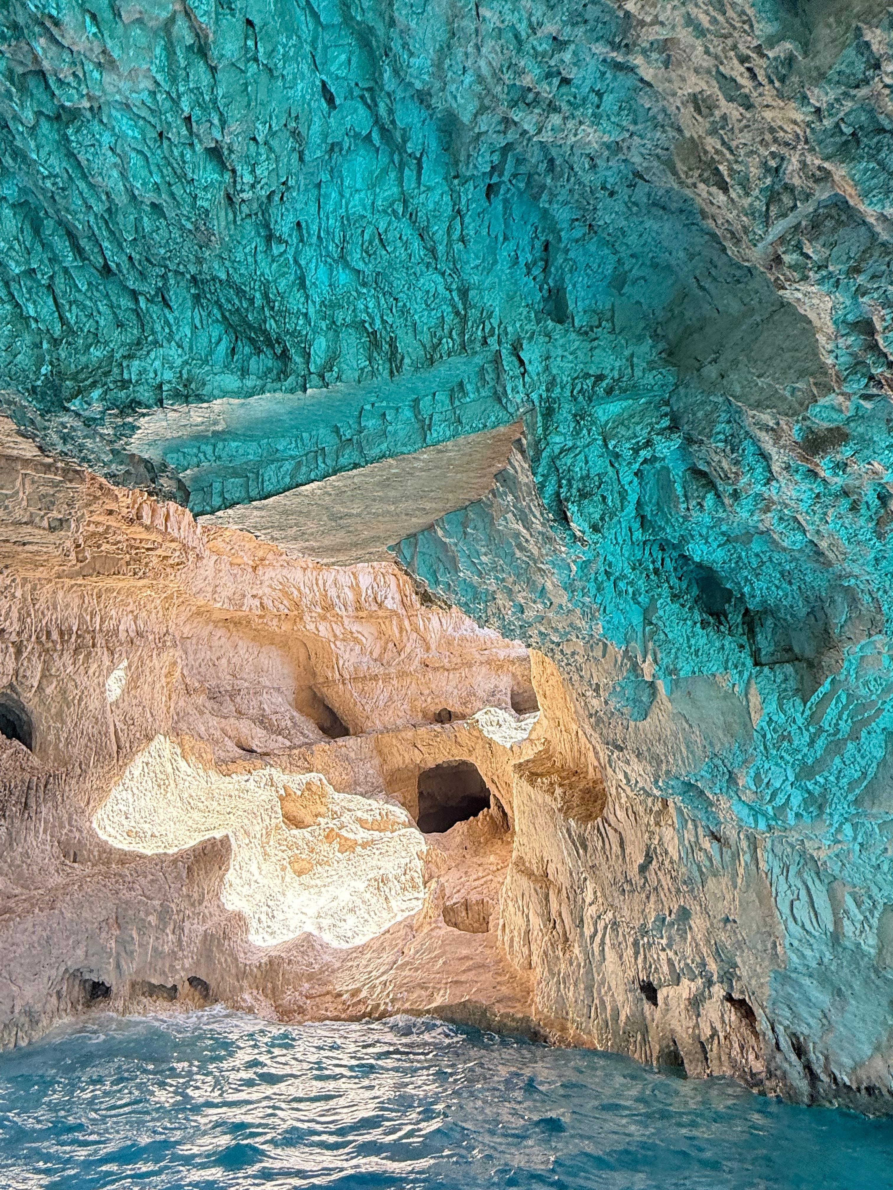 Zakynthos Small-Group Shipwreck & Blue Caves Expedition