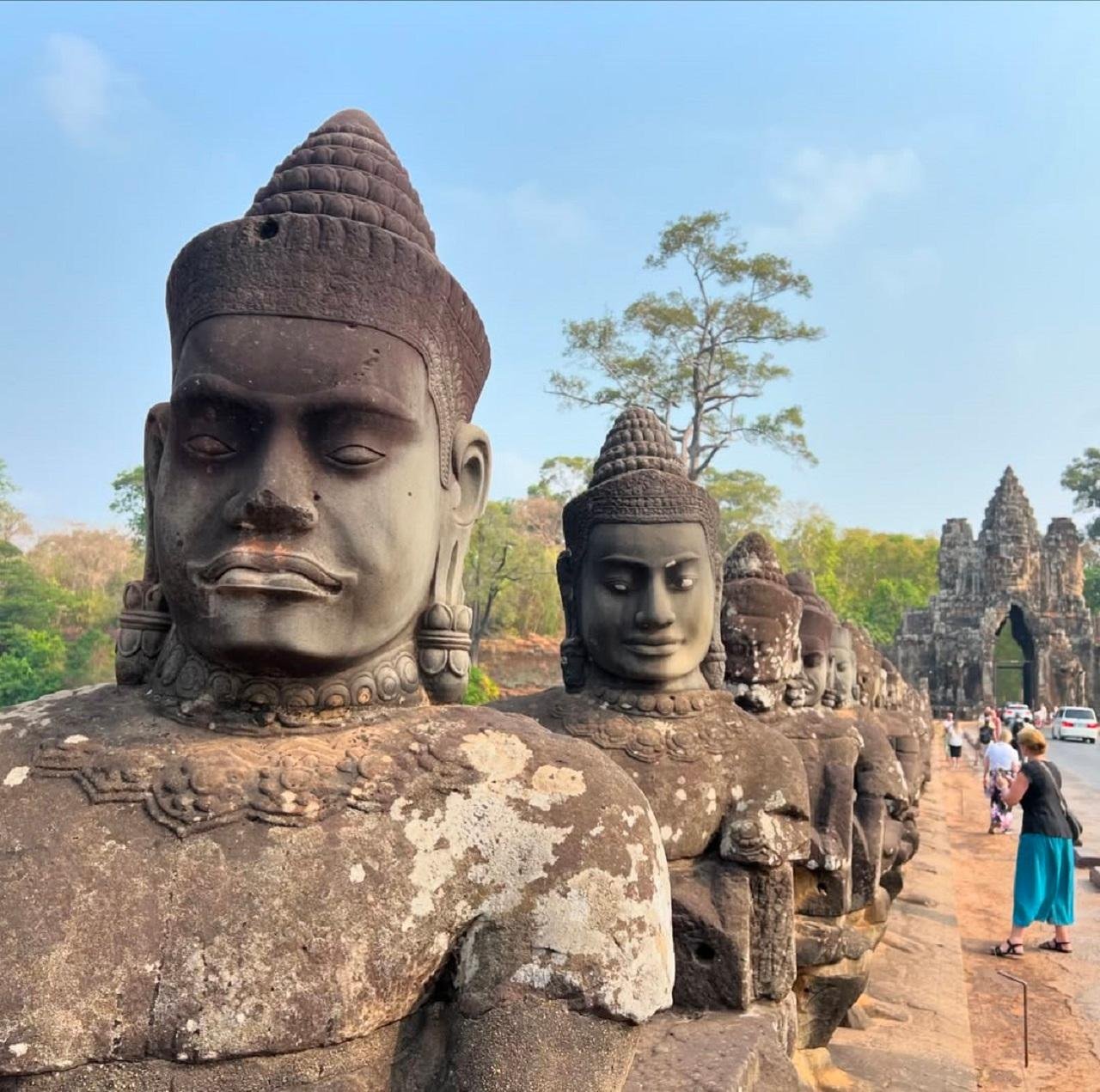 Siem Reap: Exclusive Private Angkor Wat Tour (Sunrise or Sunset)