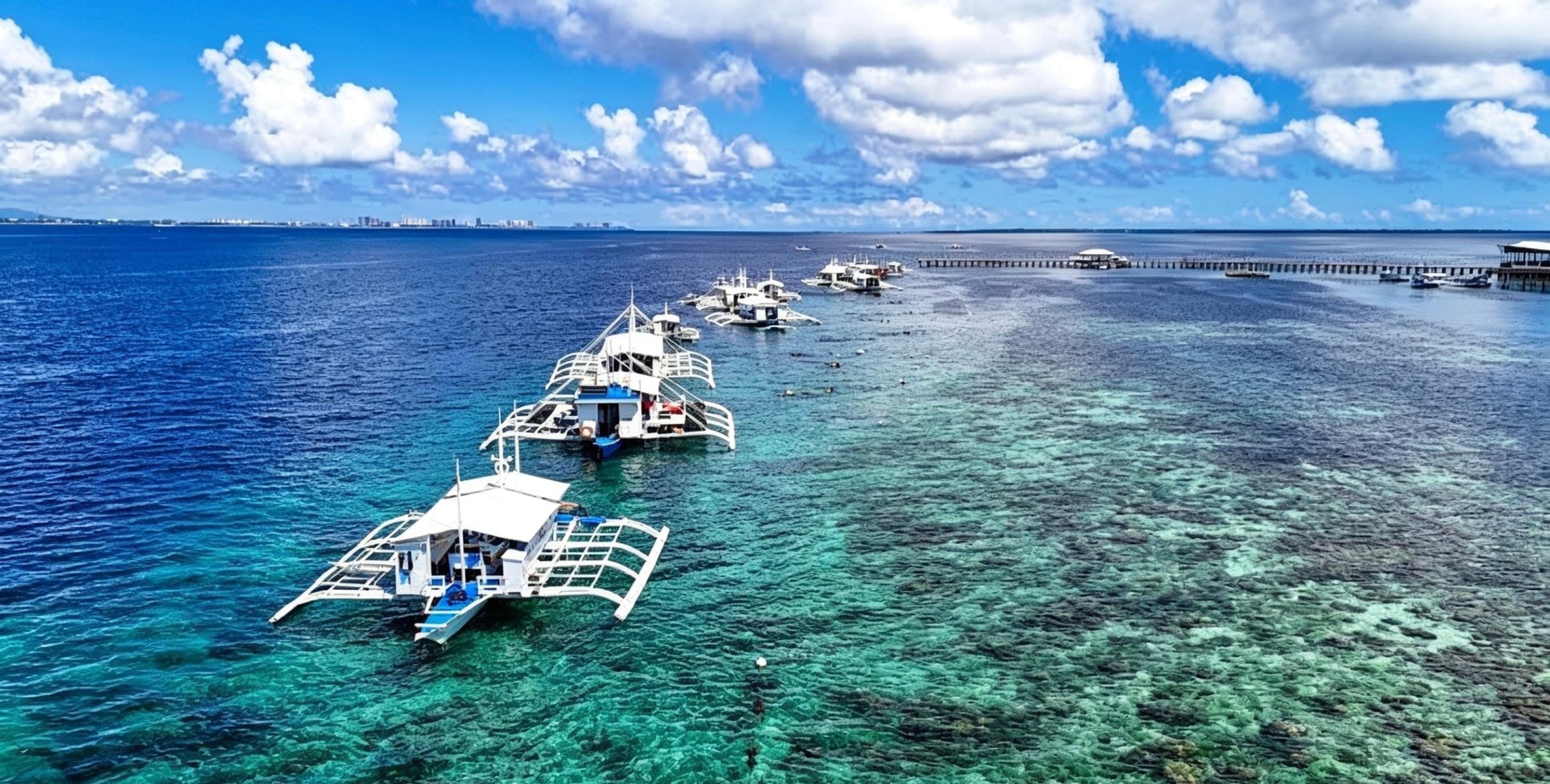 Mactan Island Hopping Boat Tour with Lunch