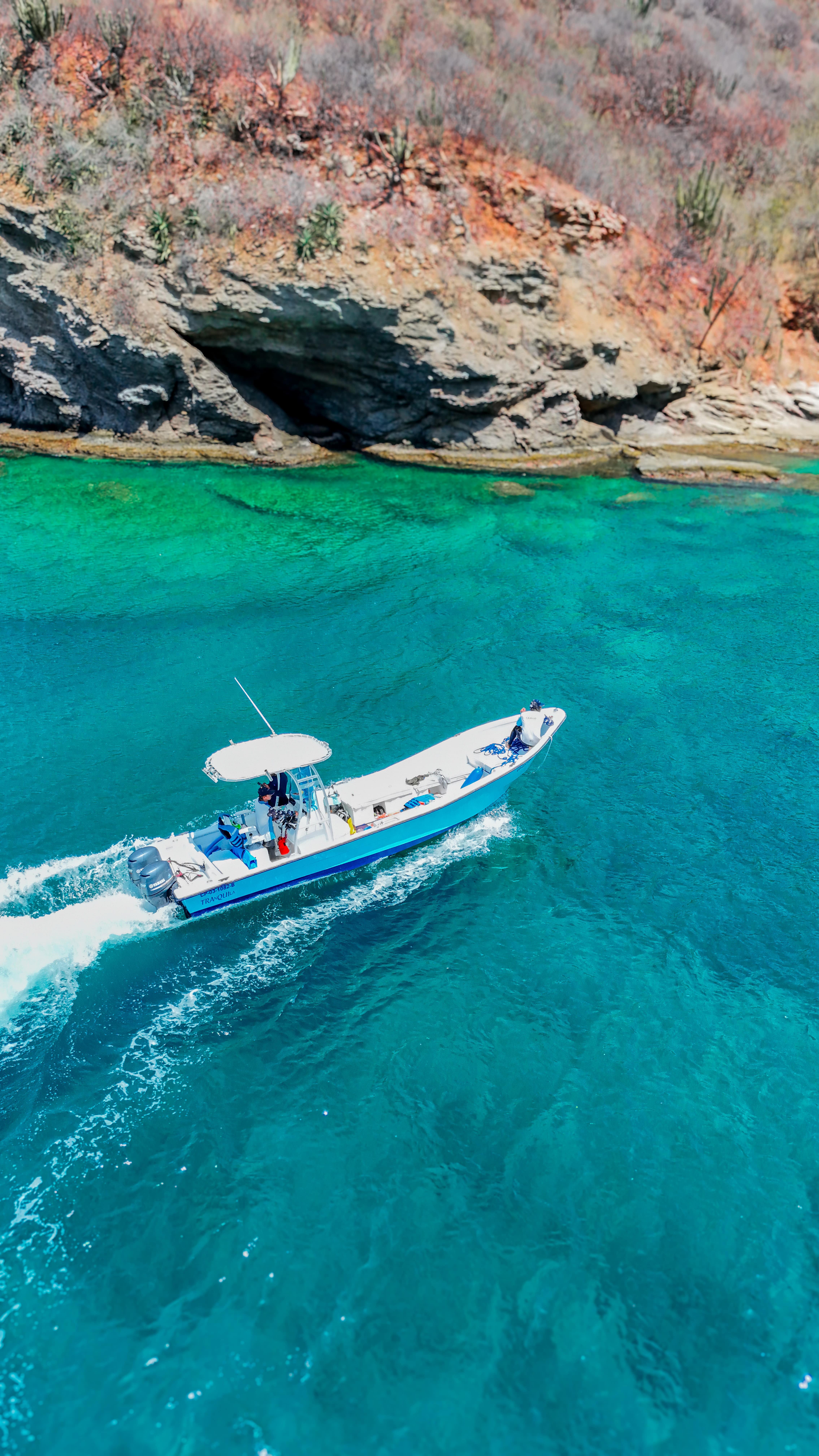 Tayrona Park Boat Tour with Snorkeling & Beach Lunch