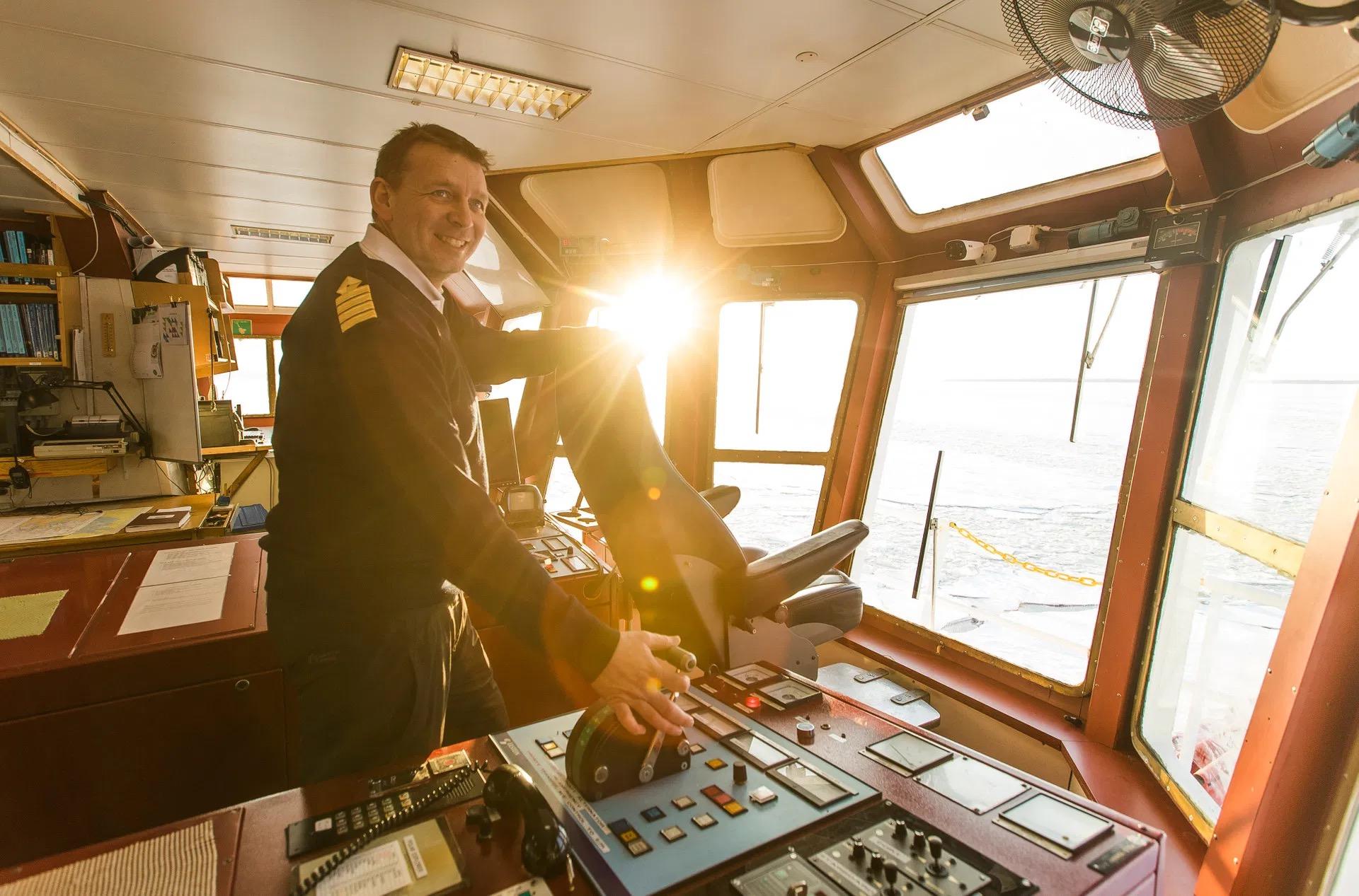 Arctic Icebreaker Cruise: Float & Walk on Frozen Sea