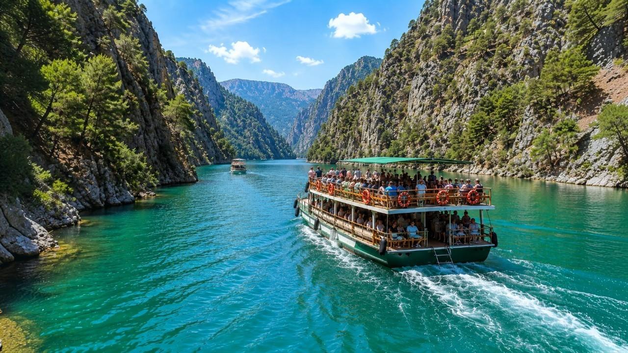 Green Canyon Boat Trip with Safari & Mud Bath Experience