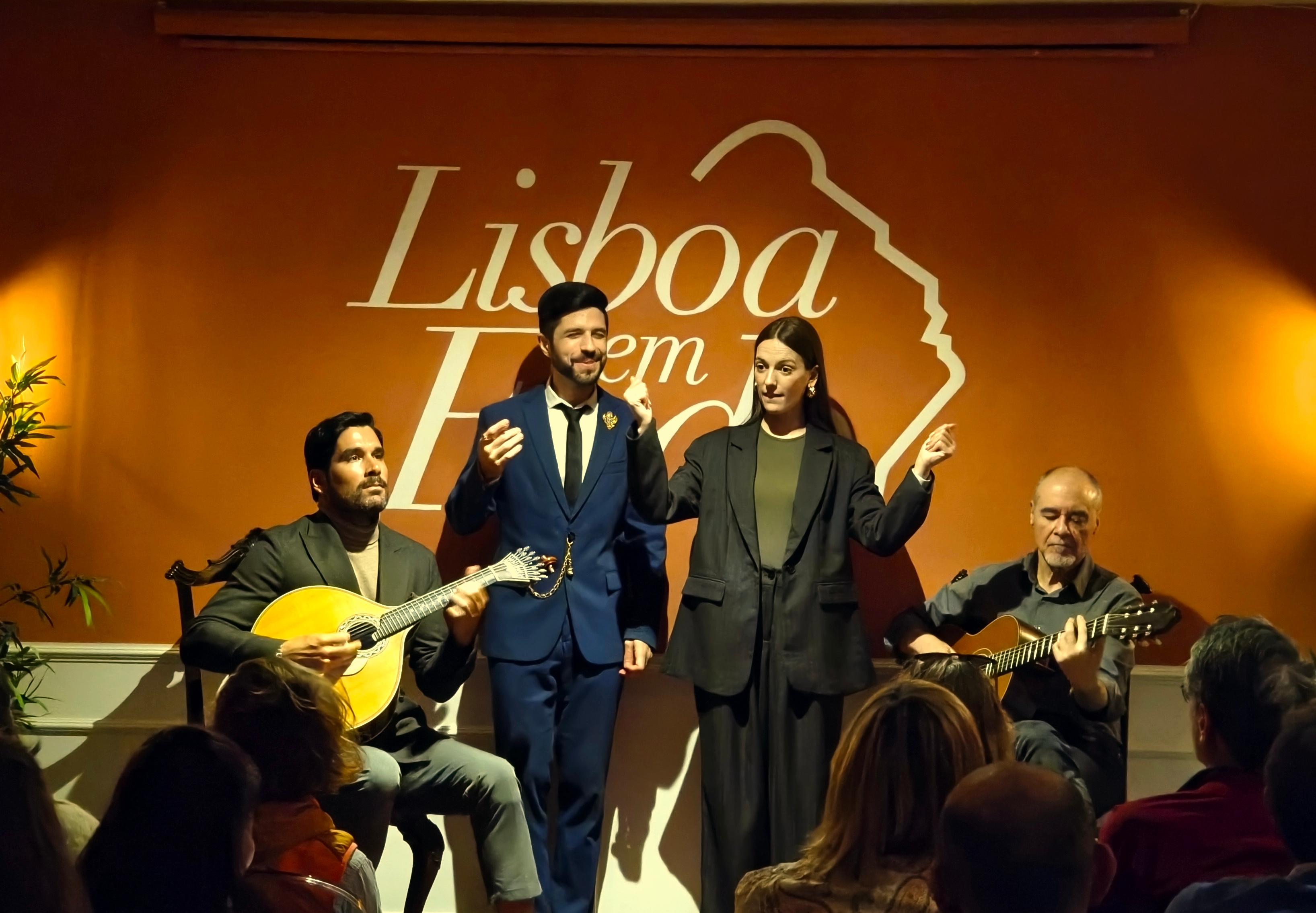 Lisbon: Live Fado & Port Wine at Lisboa em Fado
