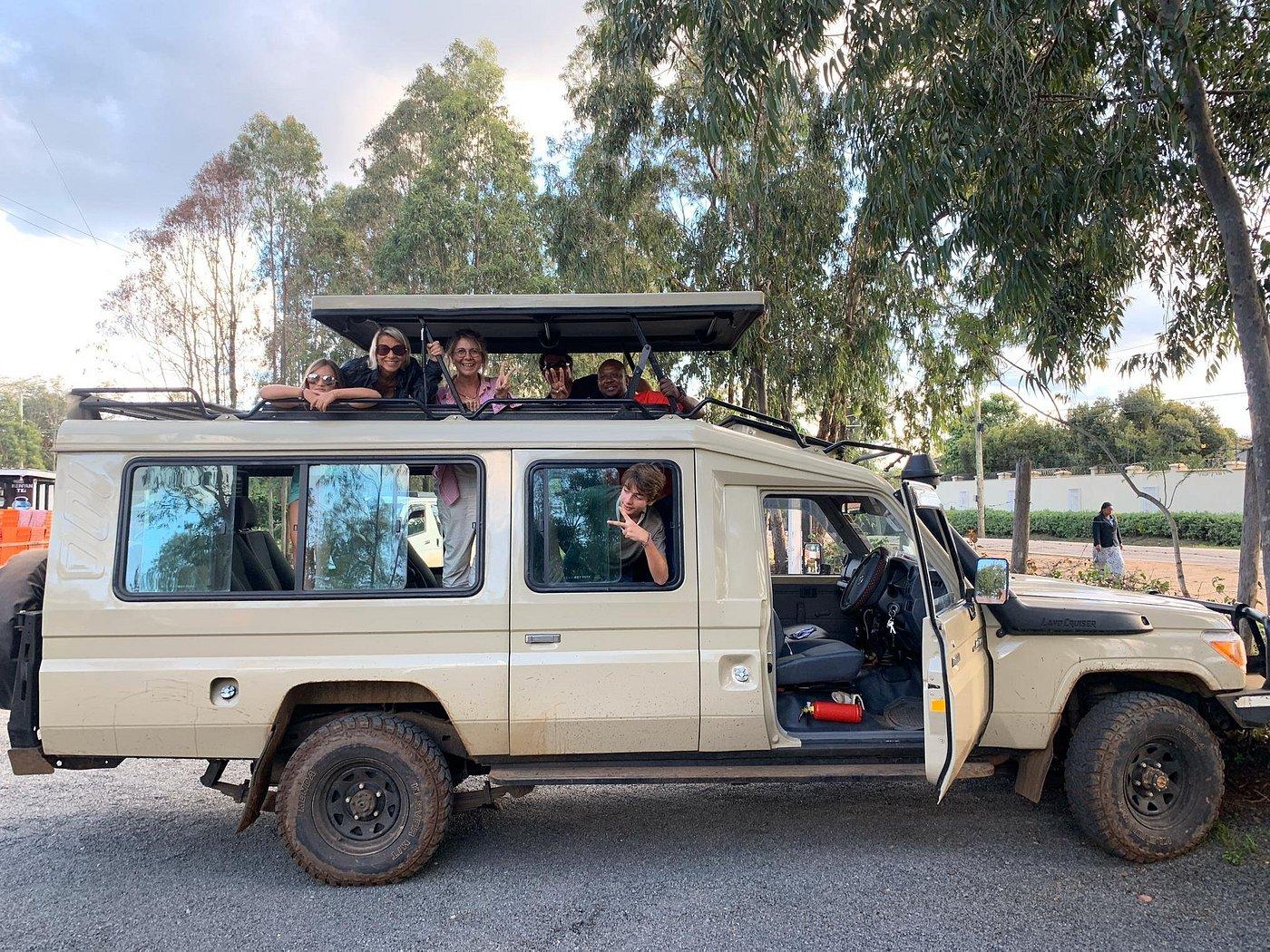 Nairobi Safari Highlights: Wildlife Parks & Elephant Sanctuary