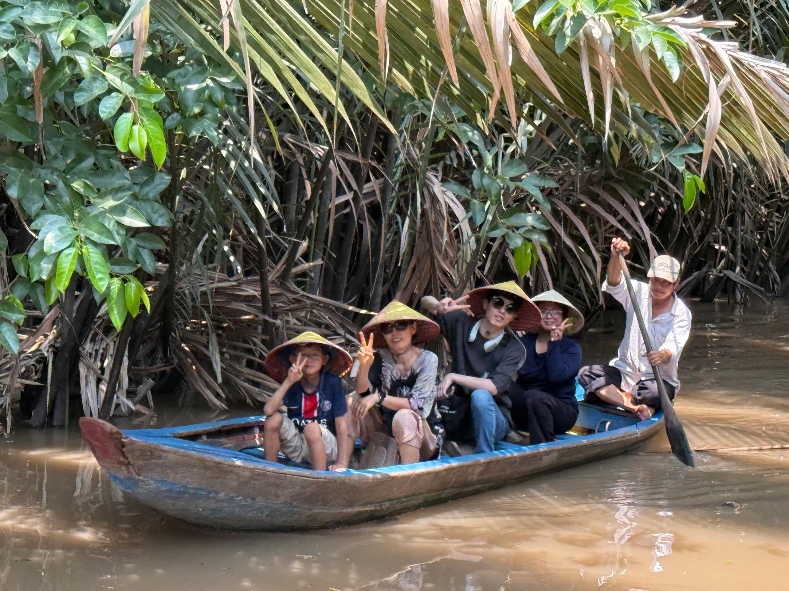 2-Day Mekong Delta Adventure & Cai Rang Market