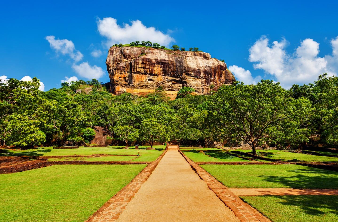 Sigiriya Lion Rock Fortress: Priority Entry & Guided Experience