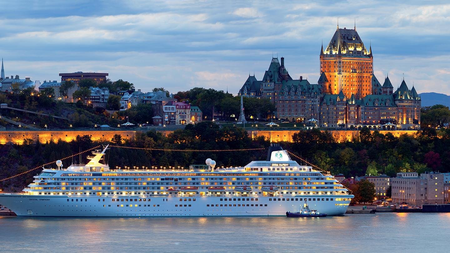 Quebec City & Montmorency Falls Full-Day Expedition from Montreal