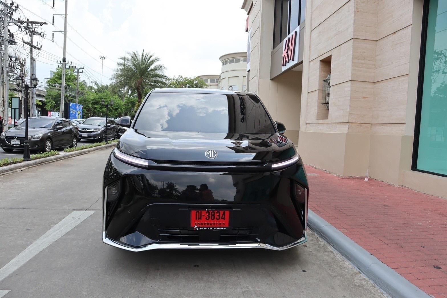 Bangkok Suvarnabhumi Airport Luxury Private Transfer