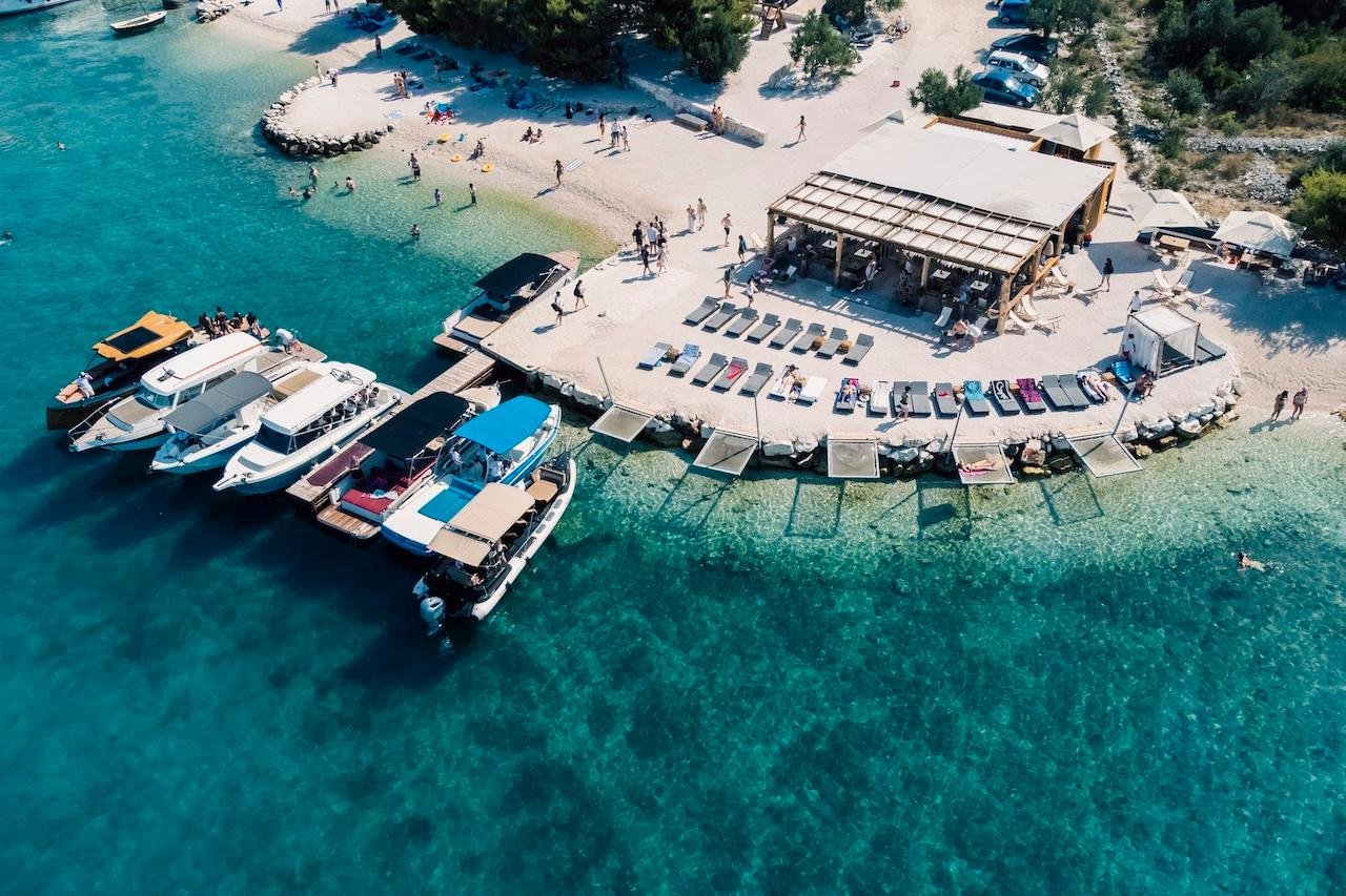 Split: Blue Lagoon & 3 Islands Speedboat Expedition