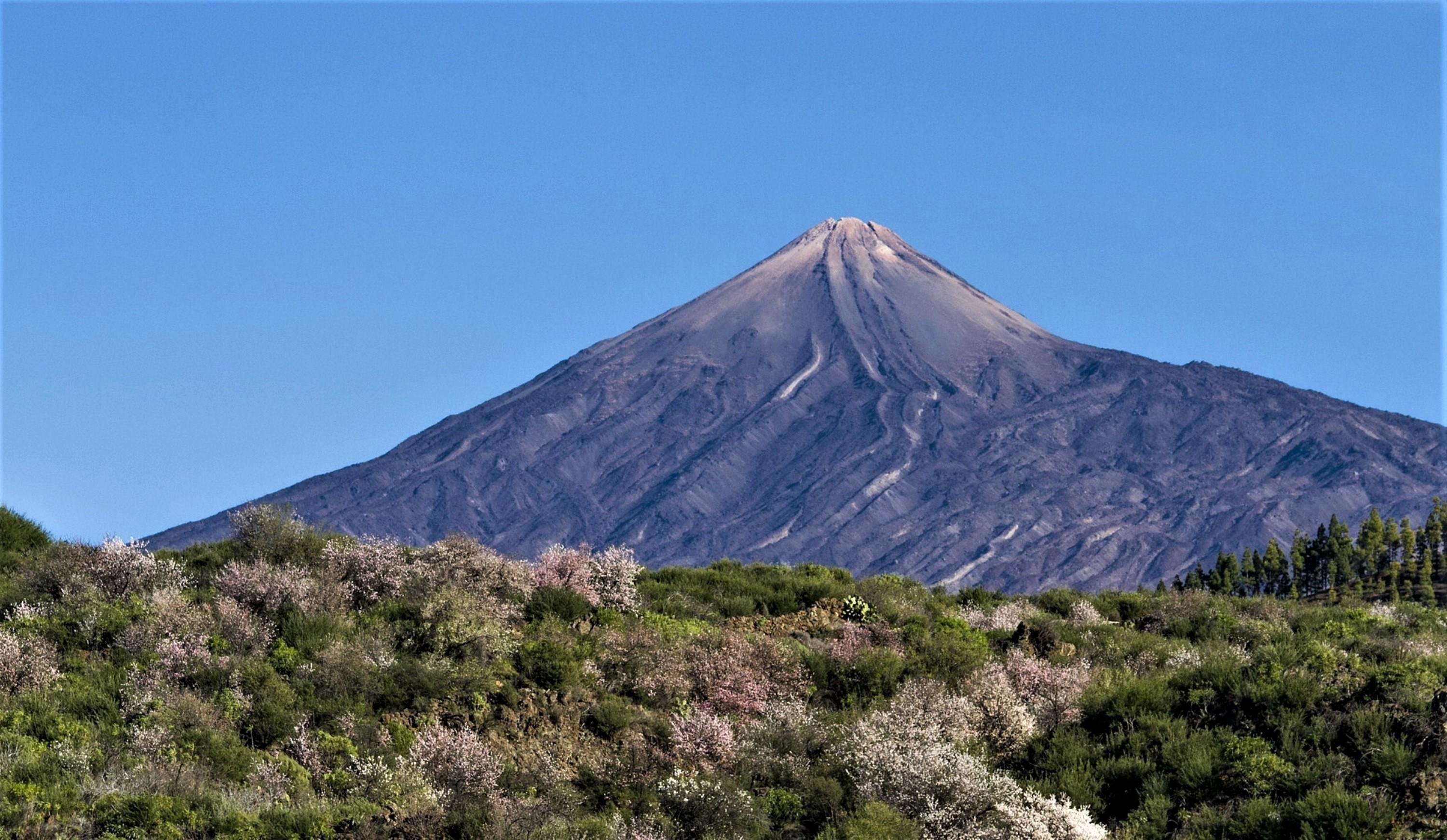Teide Sunset and Stargazing Evening Excursion